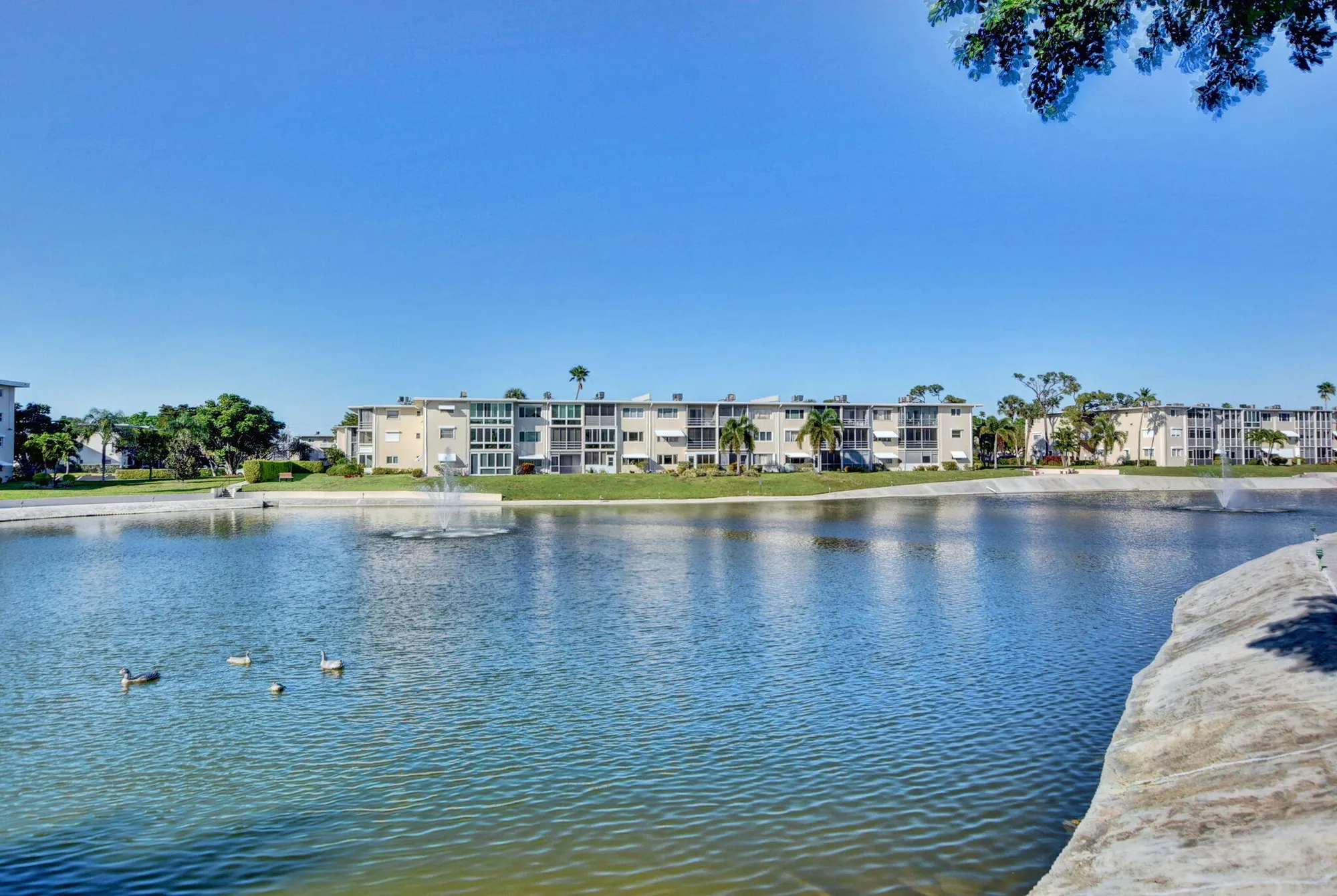 Property Slideshow image 26 of 37 | 2616 garden dr 112, Lake Worth, FL, 33461