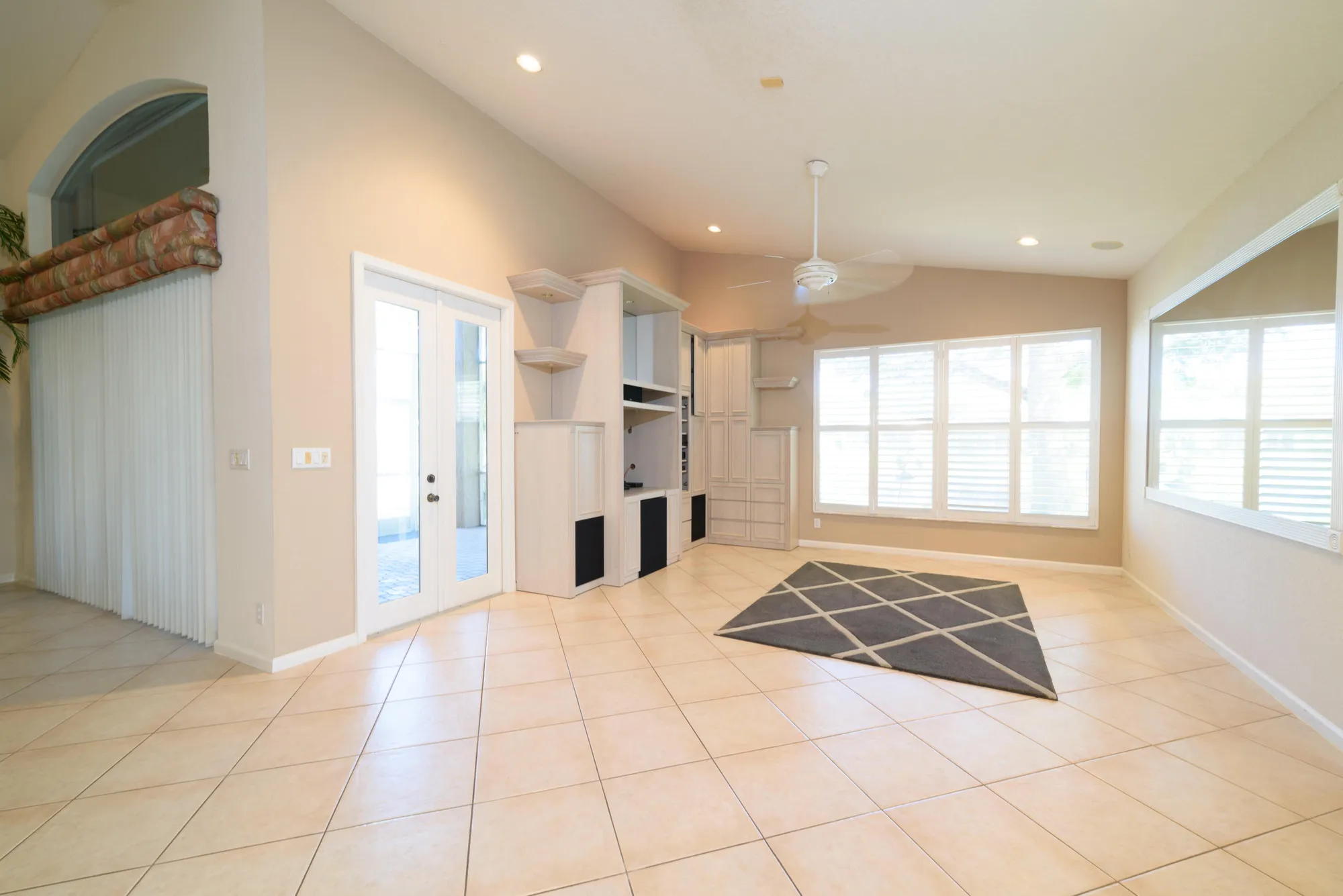 Property Slideshow image 9 of 21 | 10102 diamond lake rd, Boynton Beach, FL, 33437