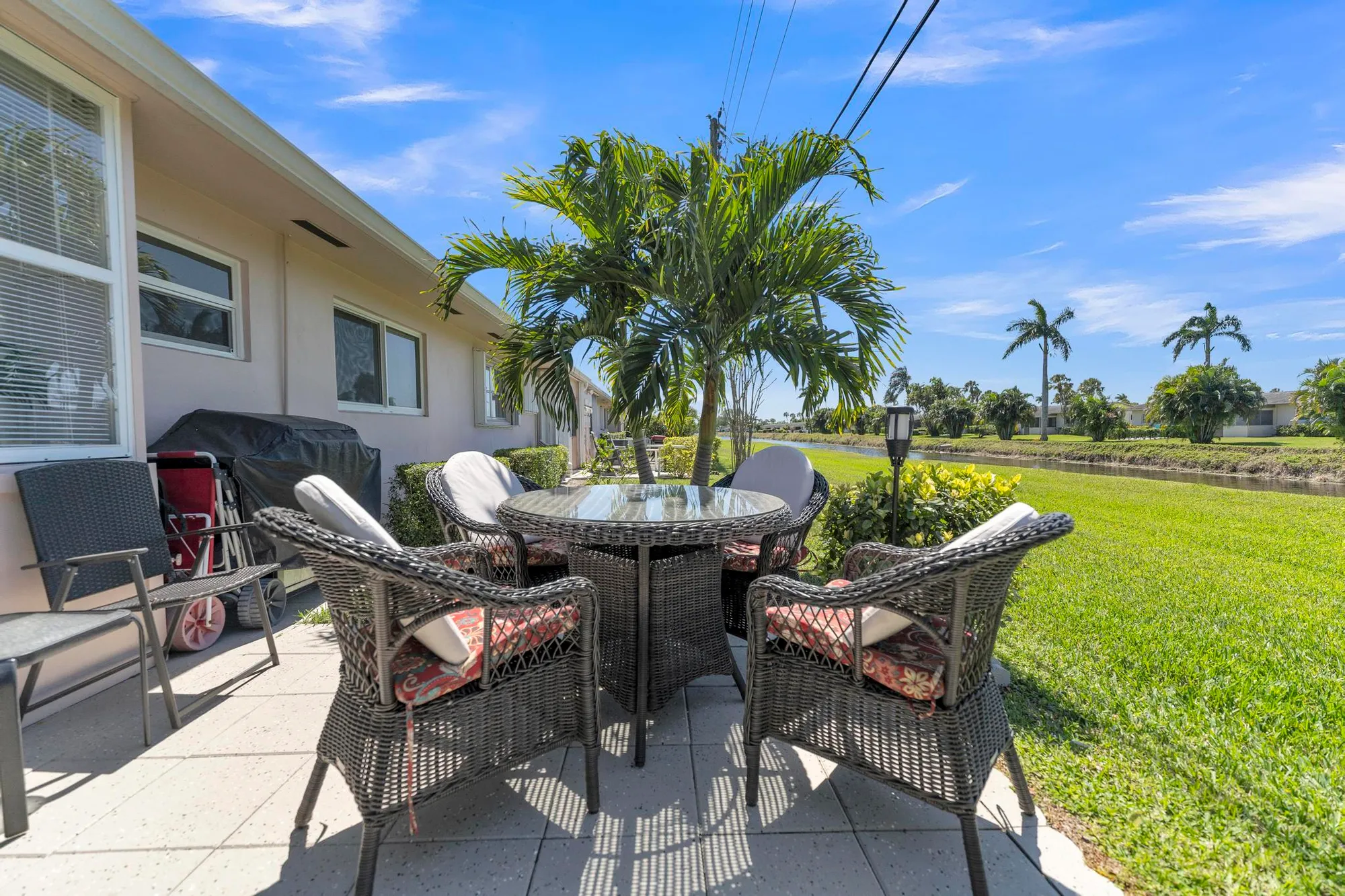 Property Slideshow image 30 of 45 | 2533 dudley dr e, West Palm Beach, FL, 33415