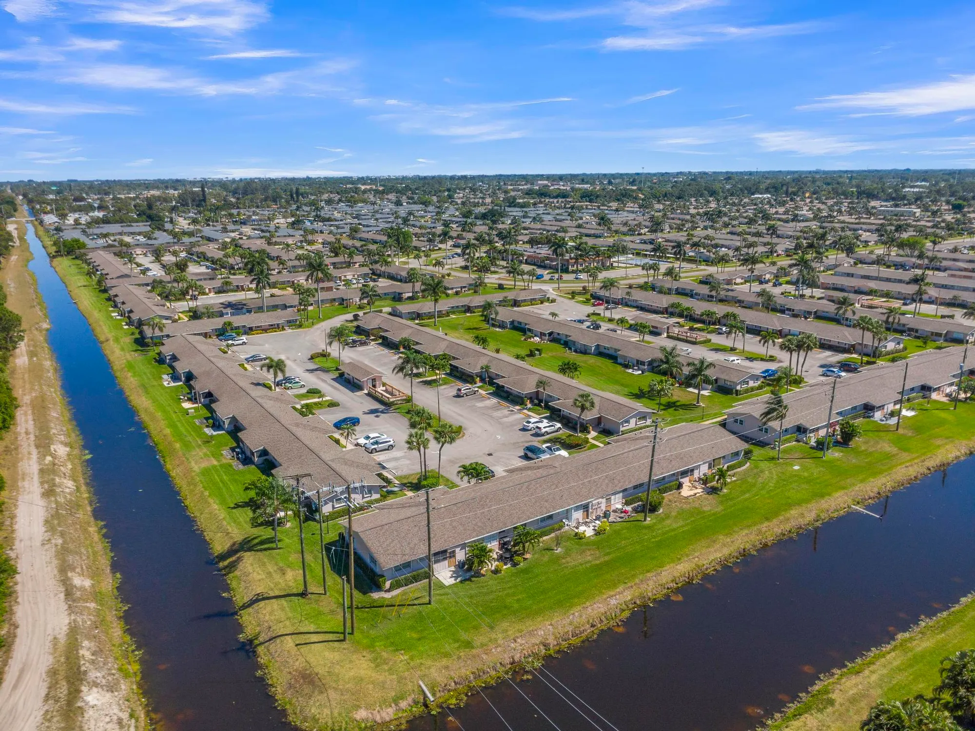 Property Slideshow image 42 of 45 | 2533 dudley dr e, West Palm Beach, FL, 33415