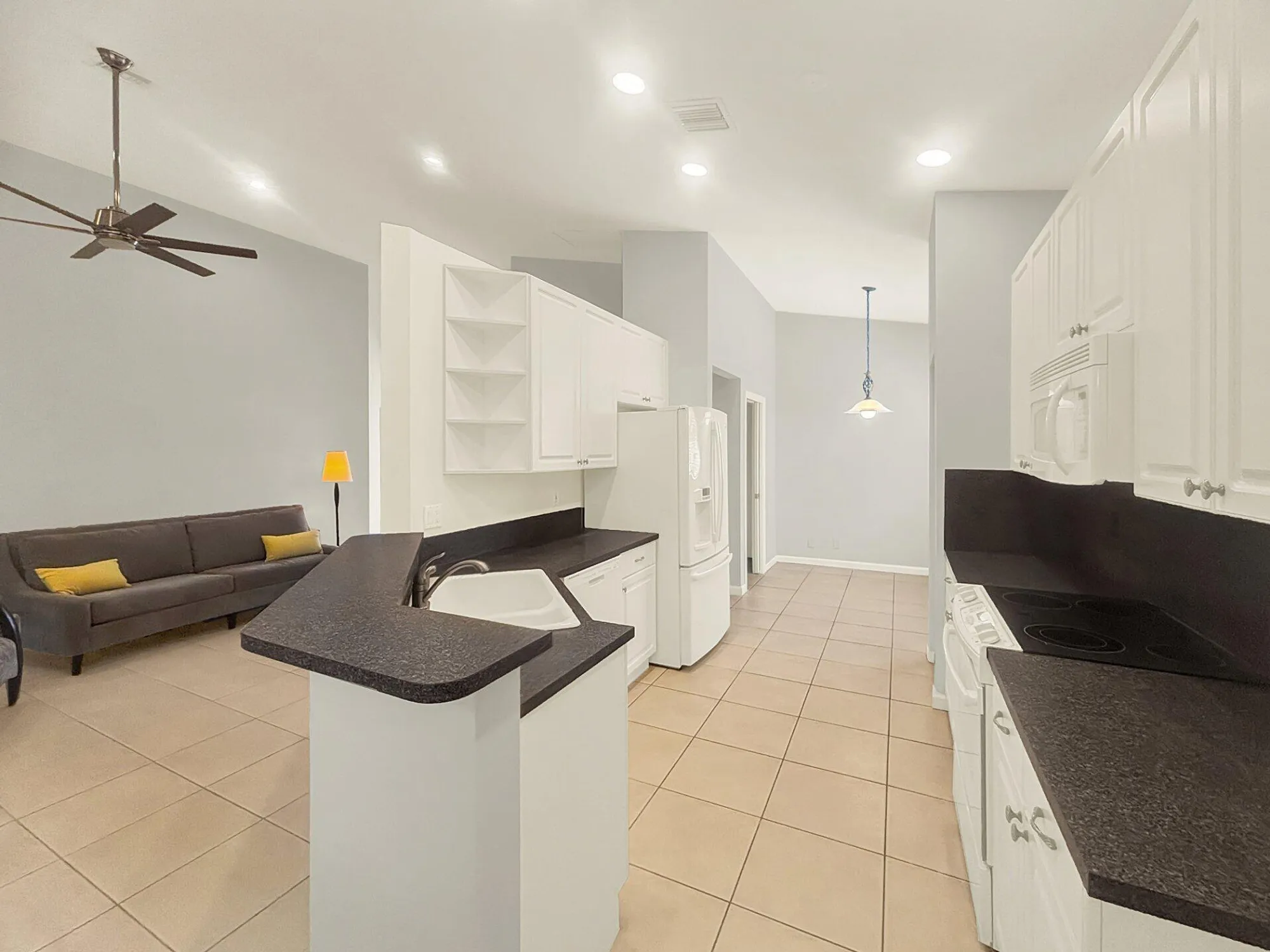 Property Slideshow image 5 of 21 | 318 nw toscane trl, Port Saint Lucie, FL, 34986