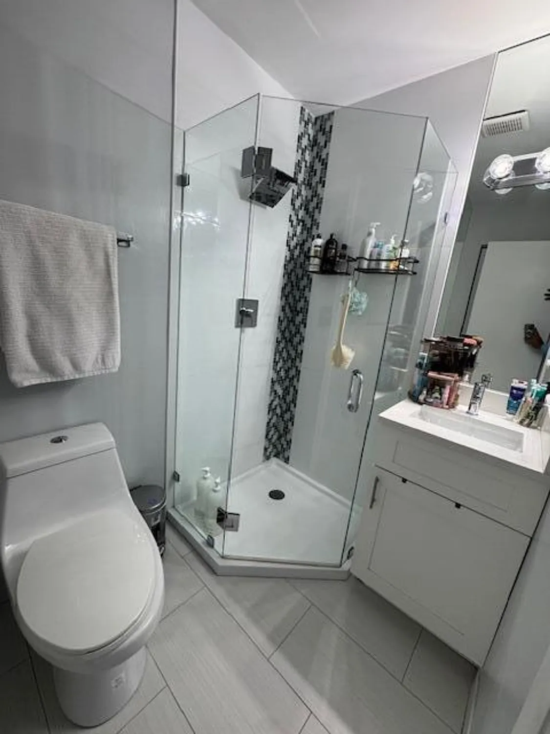 Property Slideshow image 5 of 38 | 2510 black olive blvd apt 203, Delray Beach, FL, 33445