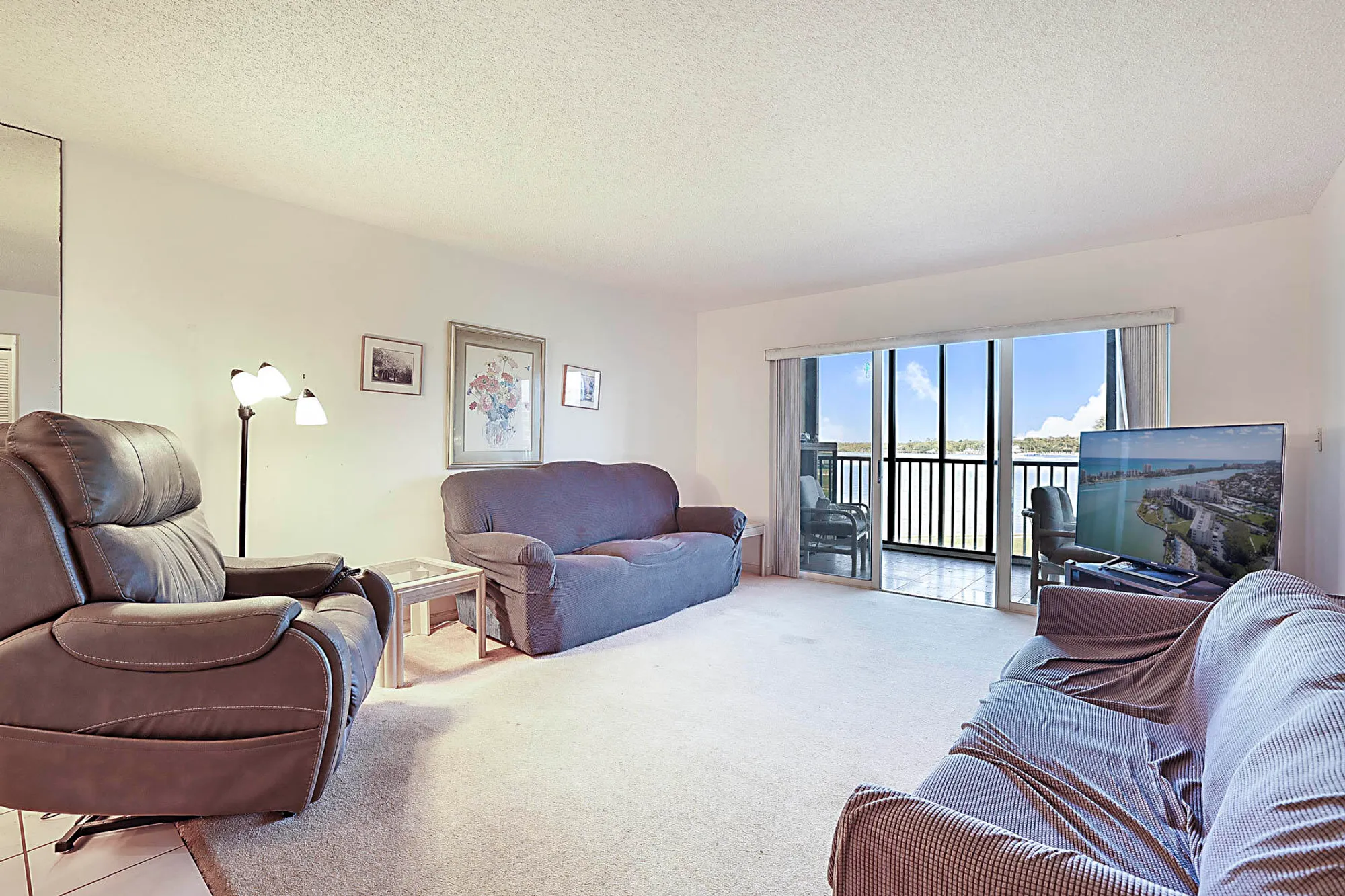 Property Slideshow image 3 of 40 | 300 intracoastal pl apt 203, Tequesta, FL, 33469