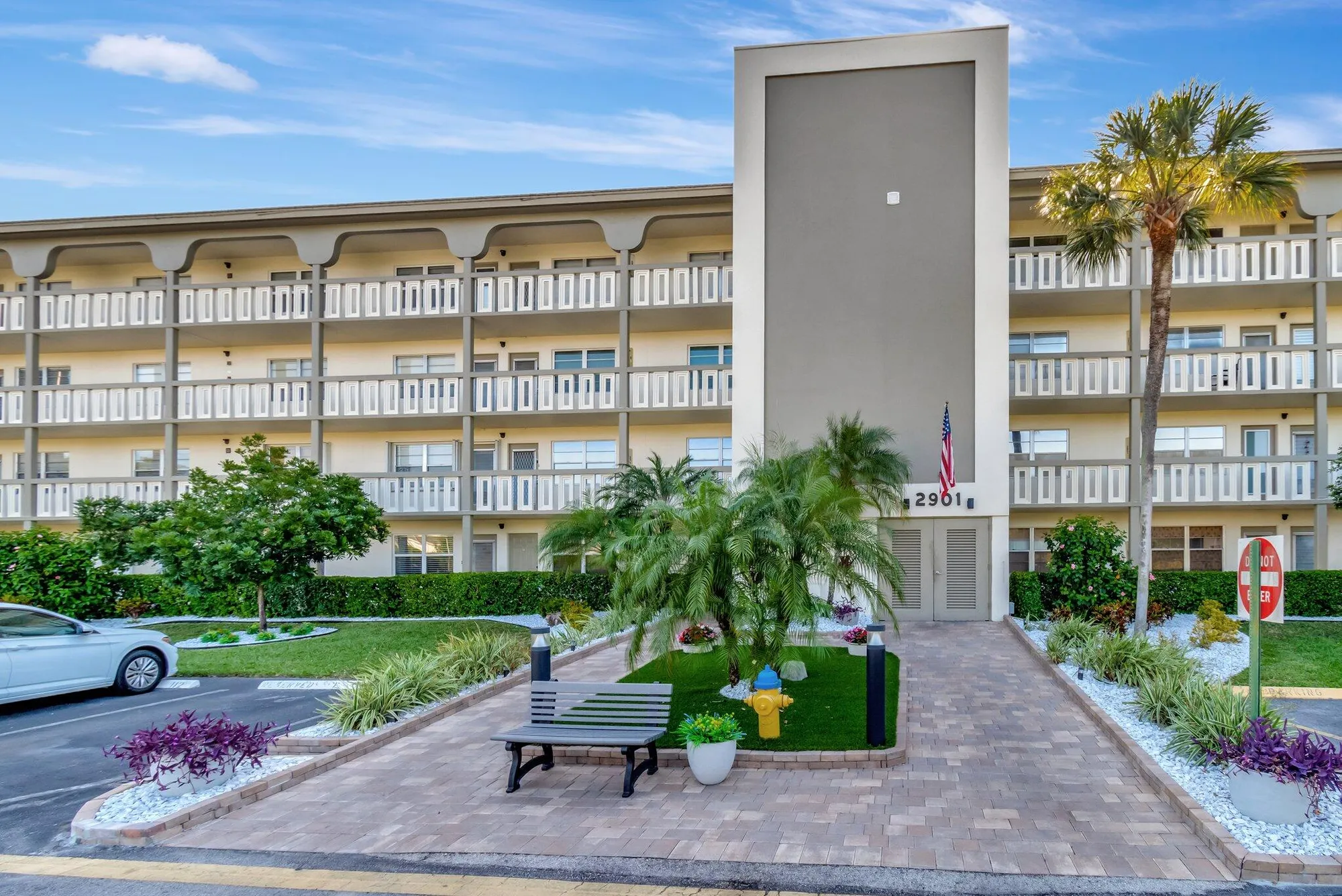 Property Slideshow image 47 of 116 | 2901 victoria cir f2, Coconut Creek, FL, 33066