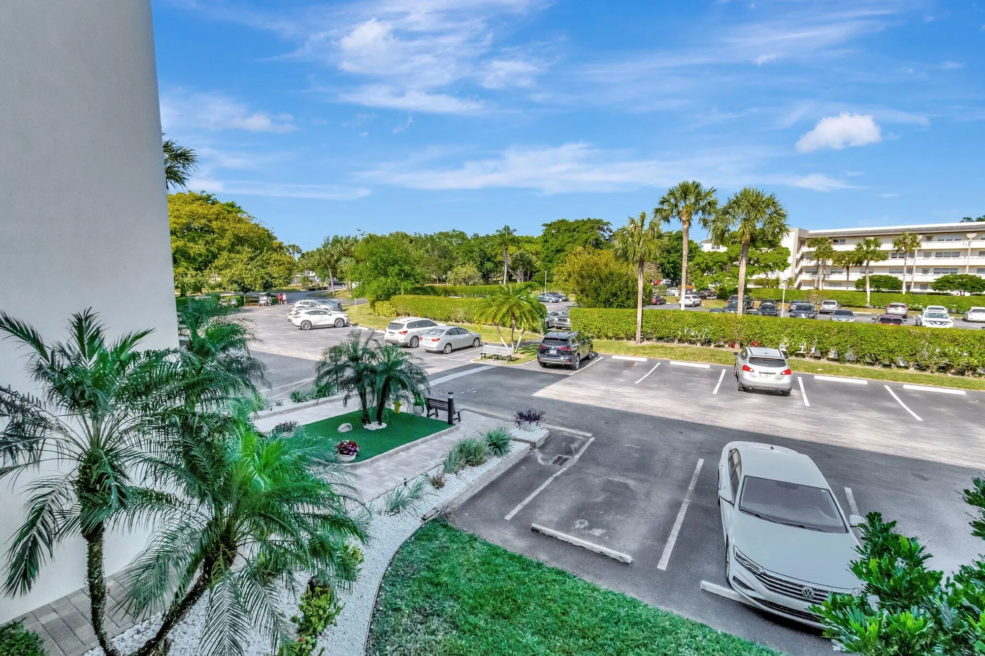 Property Slideshow image 57 of 116 | 2901 victoria cir f2, Coconut Creek, FL, 33066