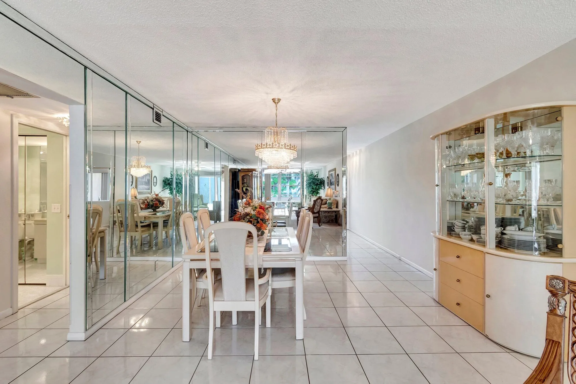 Property Slideshow image 19 of 116 | 2901 victoria cir f2, Coconut Creek, FL, 33066