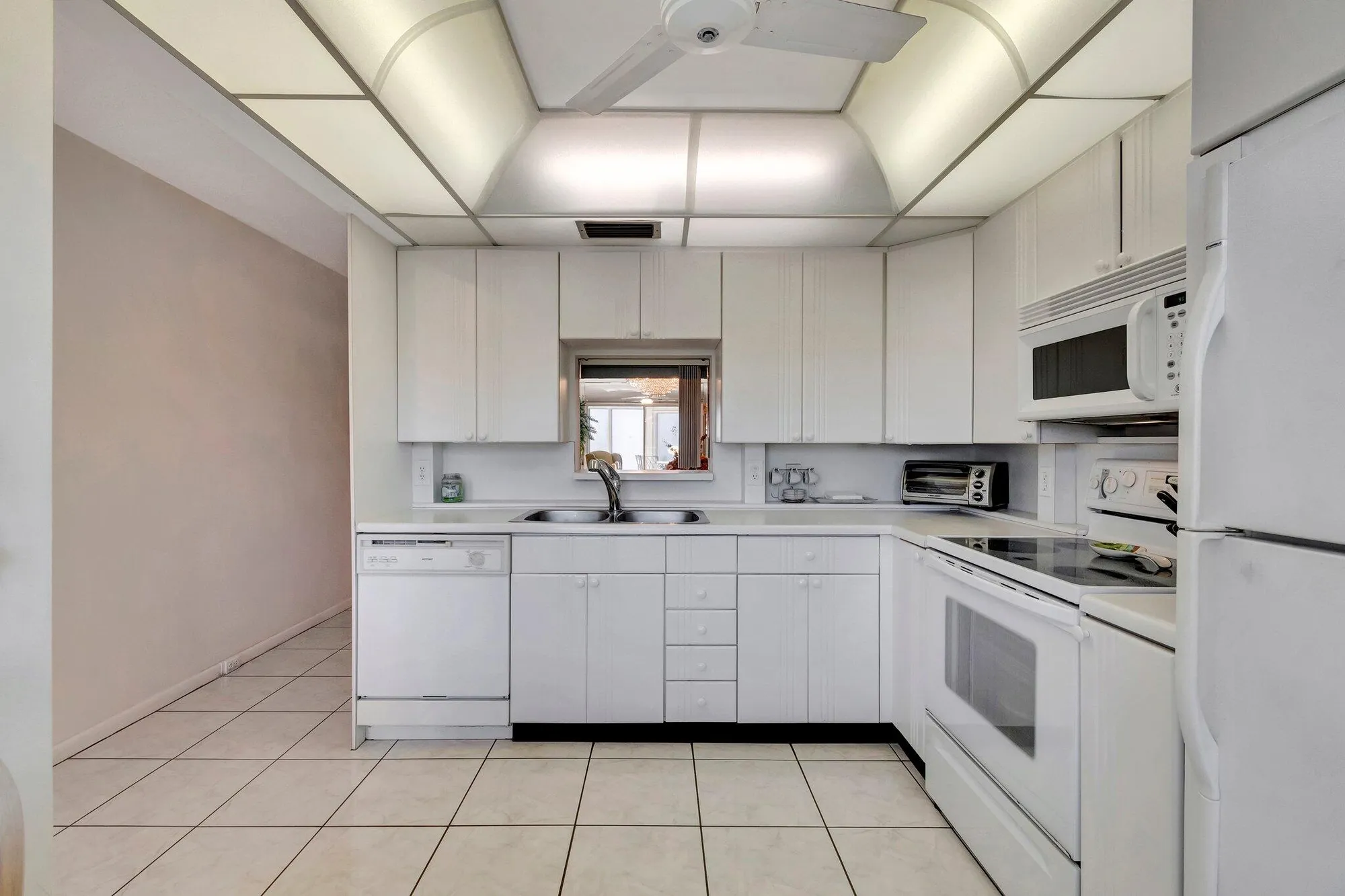 Property Slideshow image 25 of 116 | 2901 victoria cir f2, Coconut Creek, FL, 33066