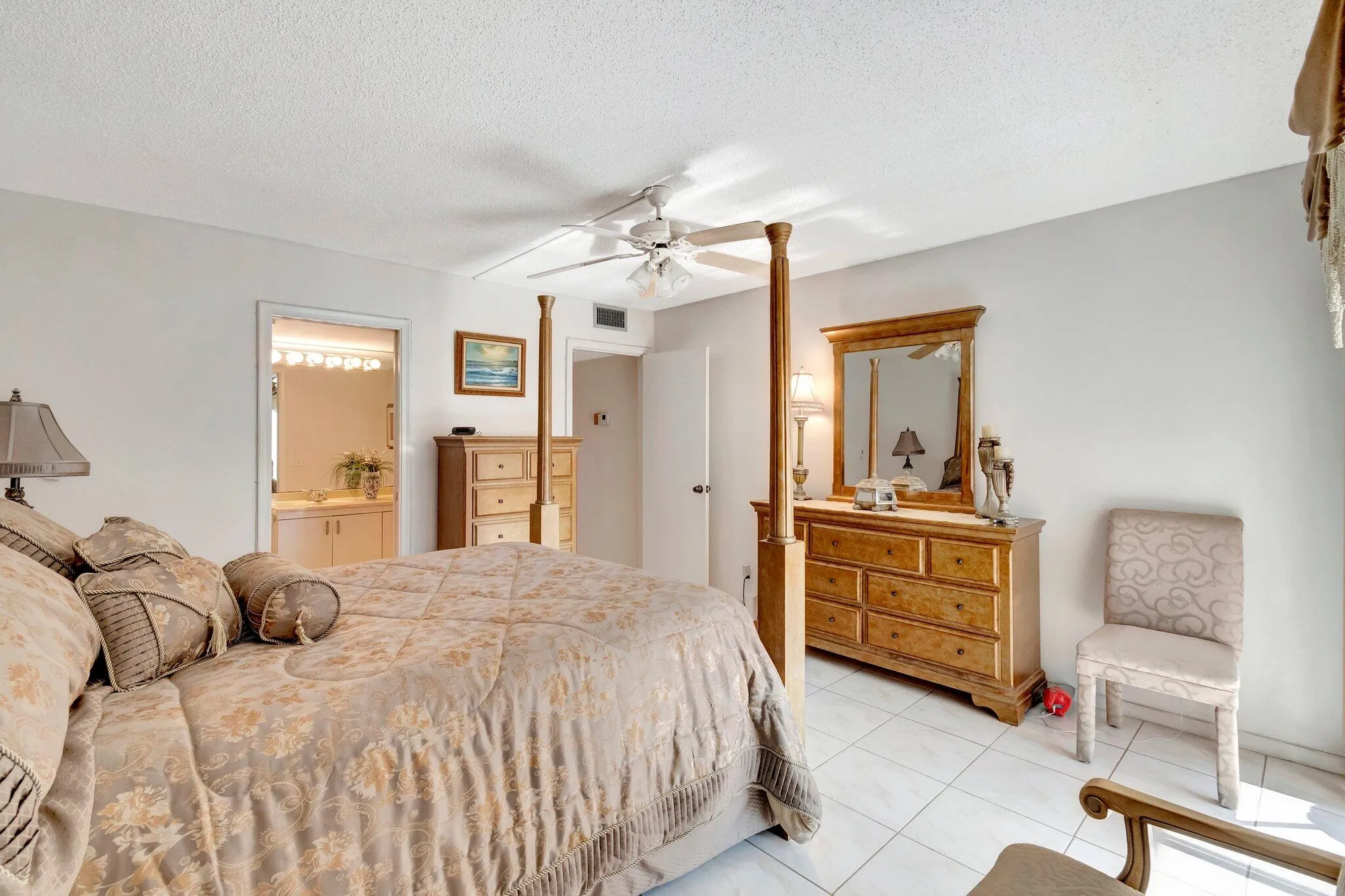 Property Slideshow image 30 of 116 | 2901 victoria cir f2, Coconut Creek, FL, 33066