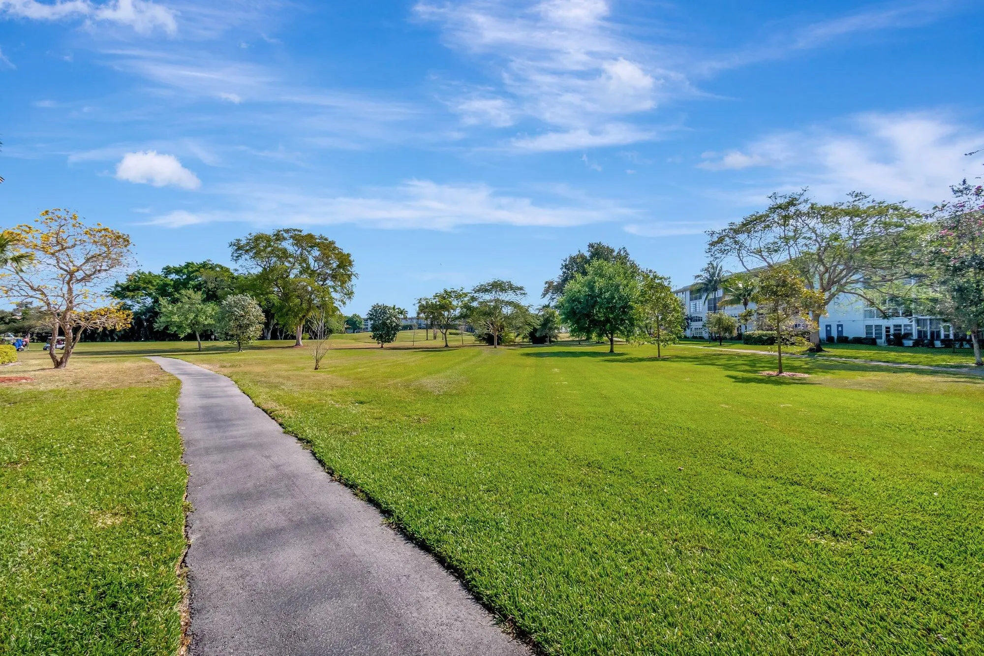 Property Slideshow image 46 of 116 | 2901 victoria cir f2, Coconut Creek, FL, 33066