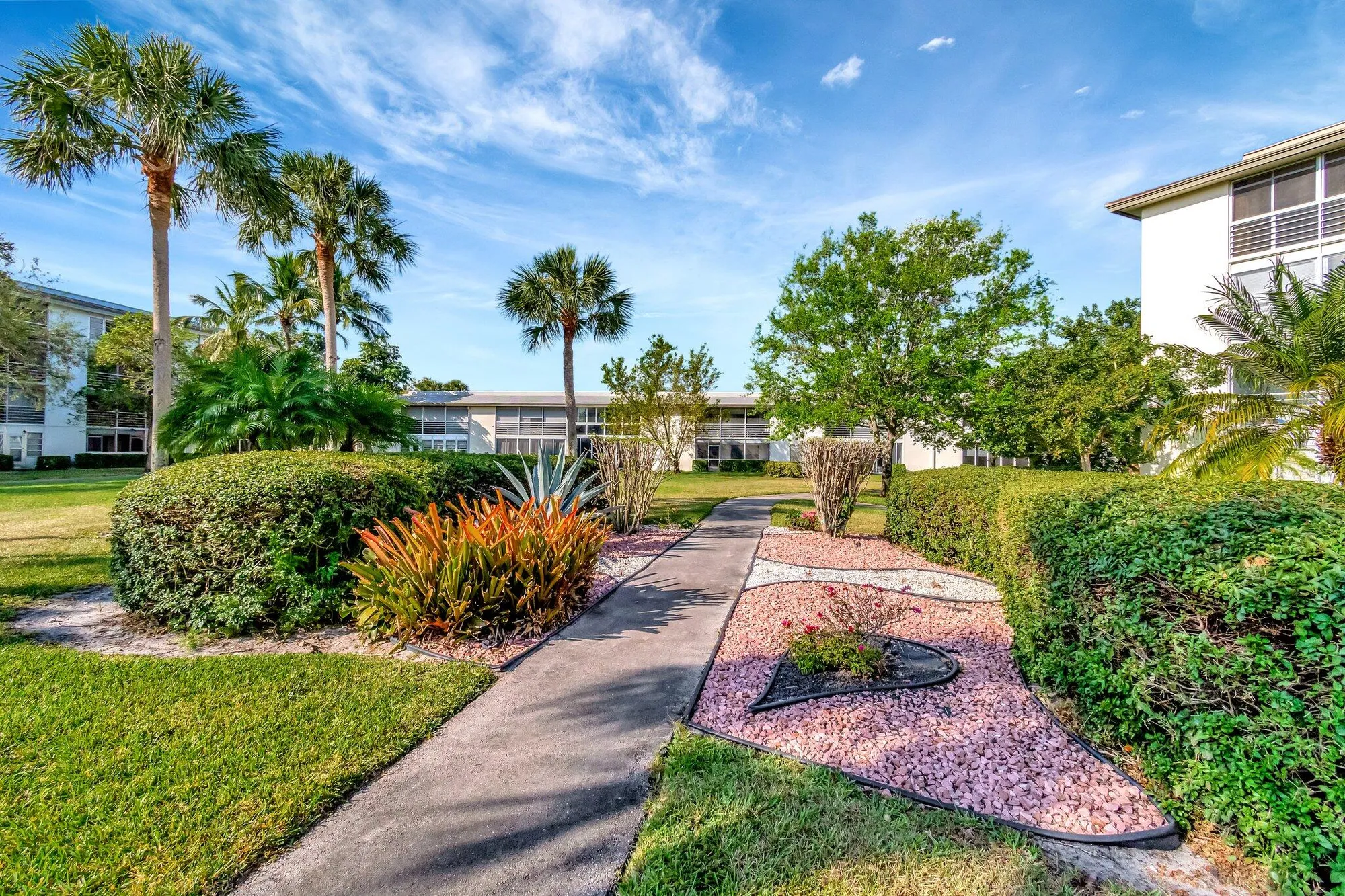 Property Slideshow image 50 of 116 | 2901 victoria cir f2, Coconut Creek, FL, 33066