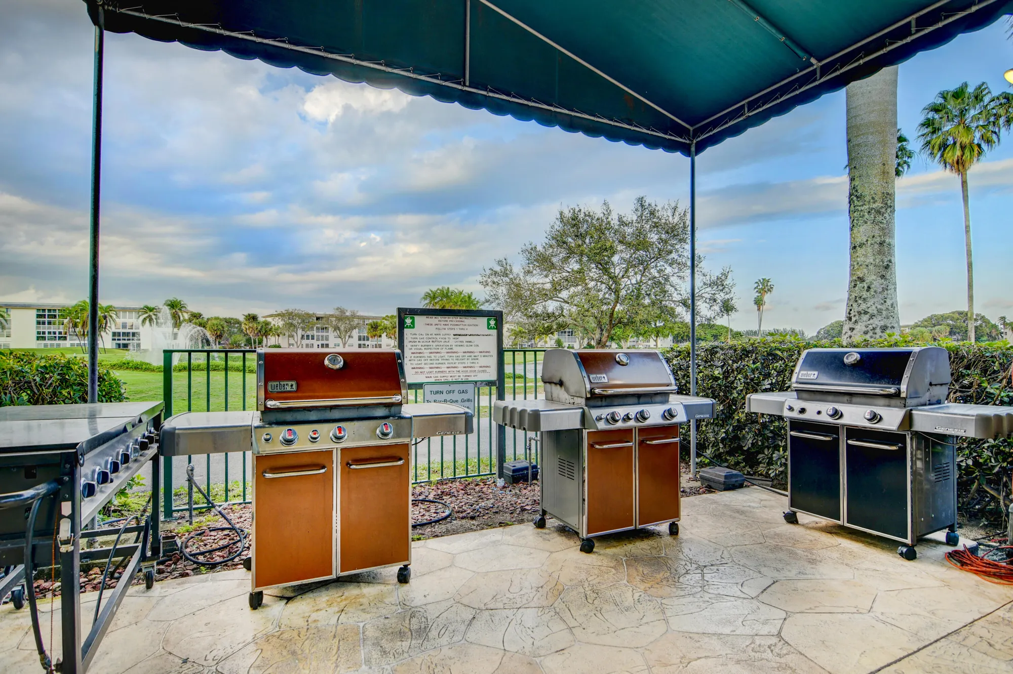 Property Slideshow image 67 of 116 | 2901 victoria cir f2, Coconut Creek, FL, 33066