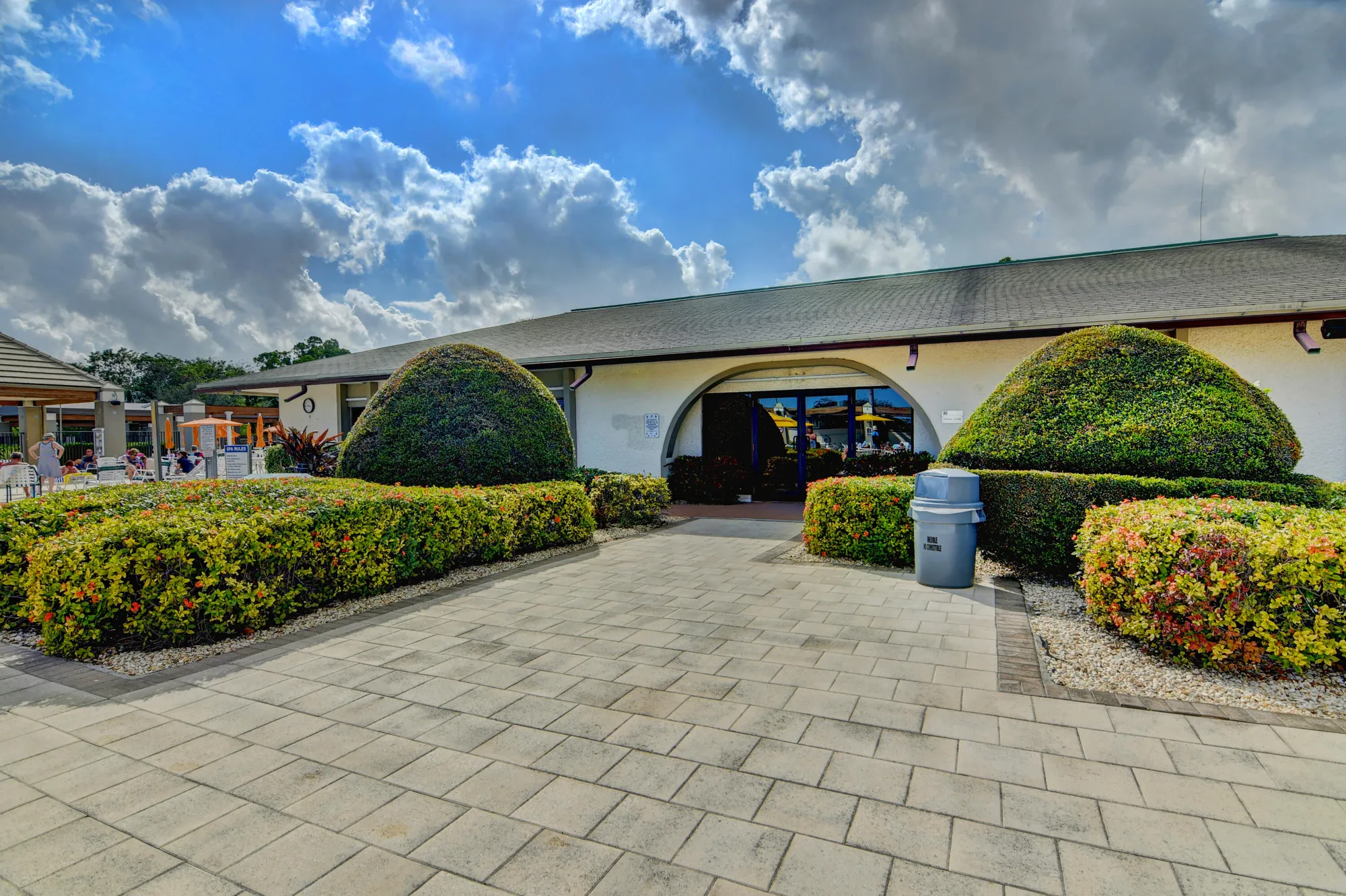 Property Slideshow image 99 of 116 | 2901 victoria cir f2, Coconut Creek, FL, 33066