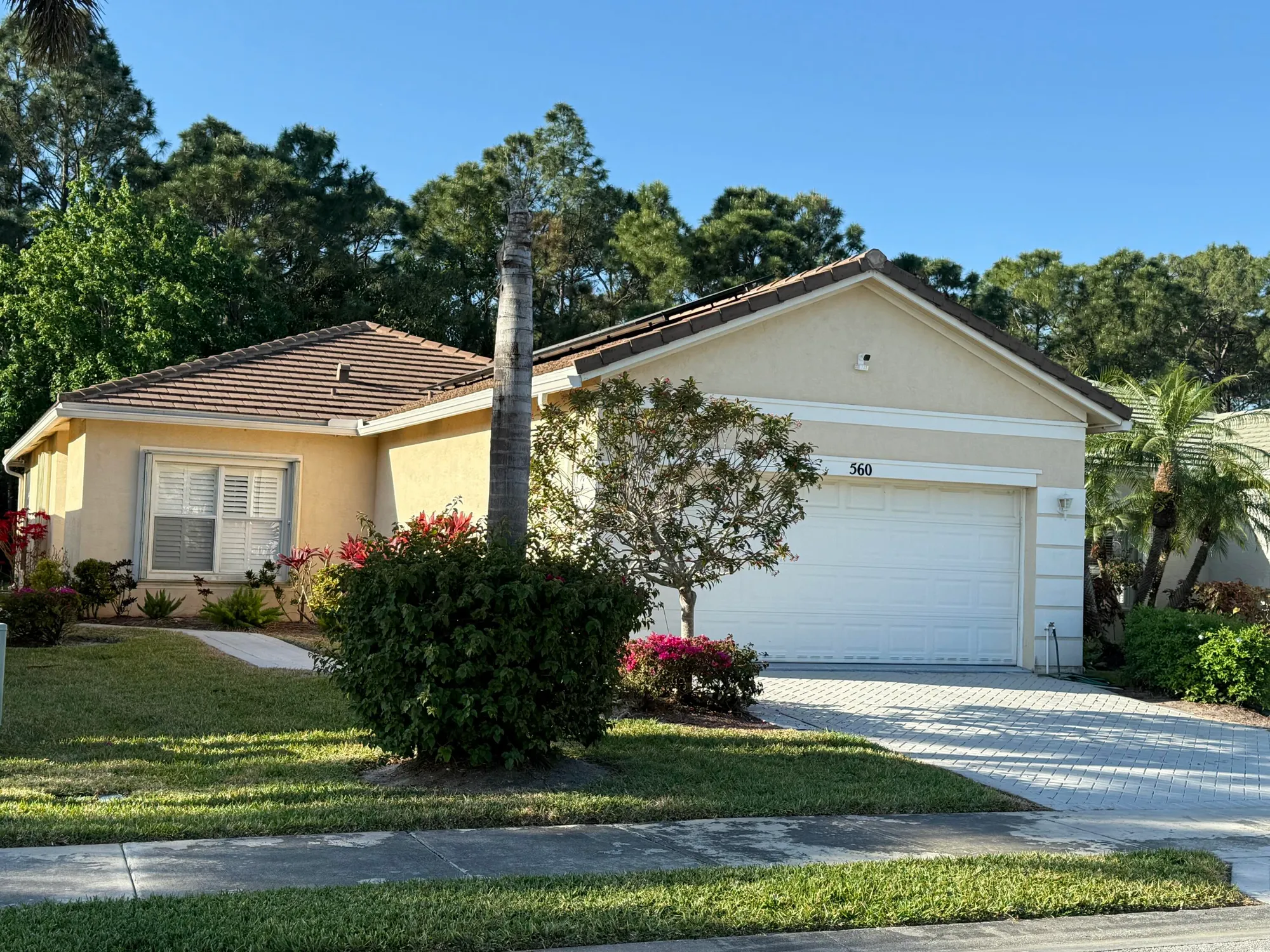 Property Slideshow image 1 of 44 | 560 sw indian key dr, Saint Lucie West, FL, 34986