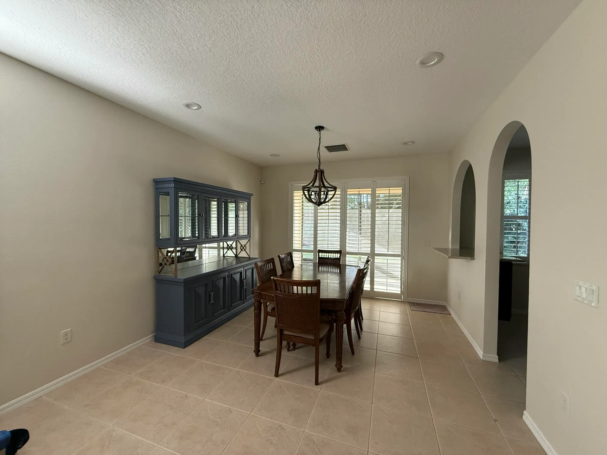 Property Slideshow image 4 of 44 | 560 sw indian key dr, Saint Lucie West, FL, 34986