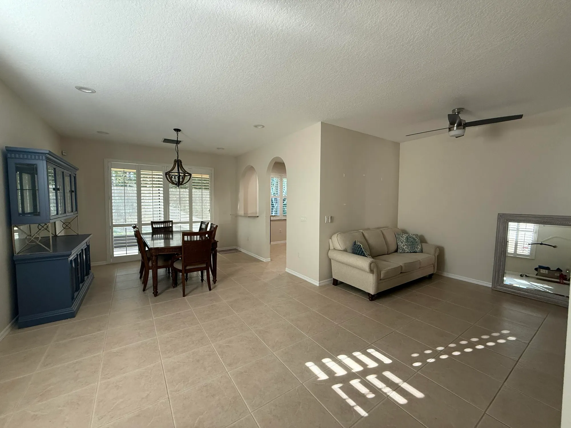 Property Slideshow image 5 of 44 | 560 sw indian key dr, Saint Lucie West, FL, 34986