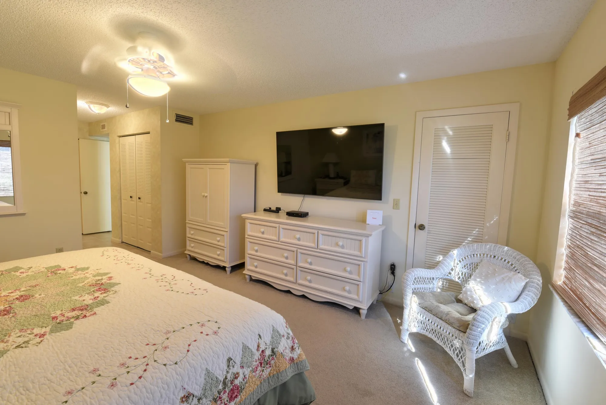 Property Slideshow image 12 of 33 | 15 southport ln e, Boynton Beach, FL, 33436