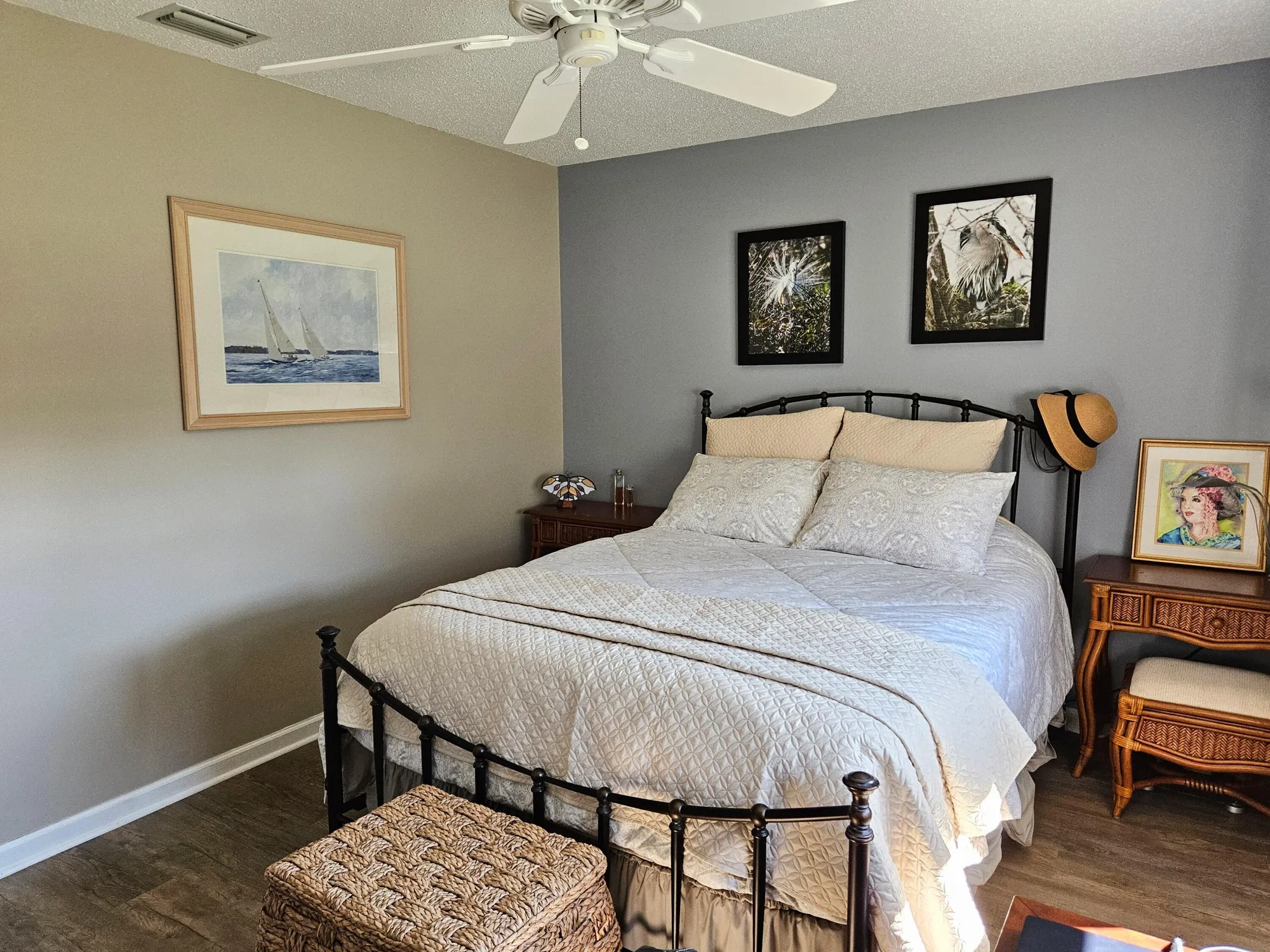 Property Slideshow image 32 of 42 | 2677 dudley dr w g, West Palm Beach, FL, 33415