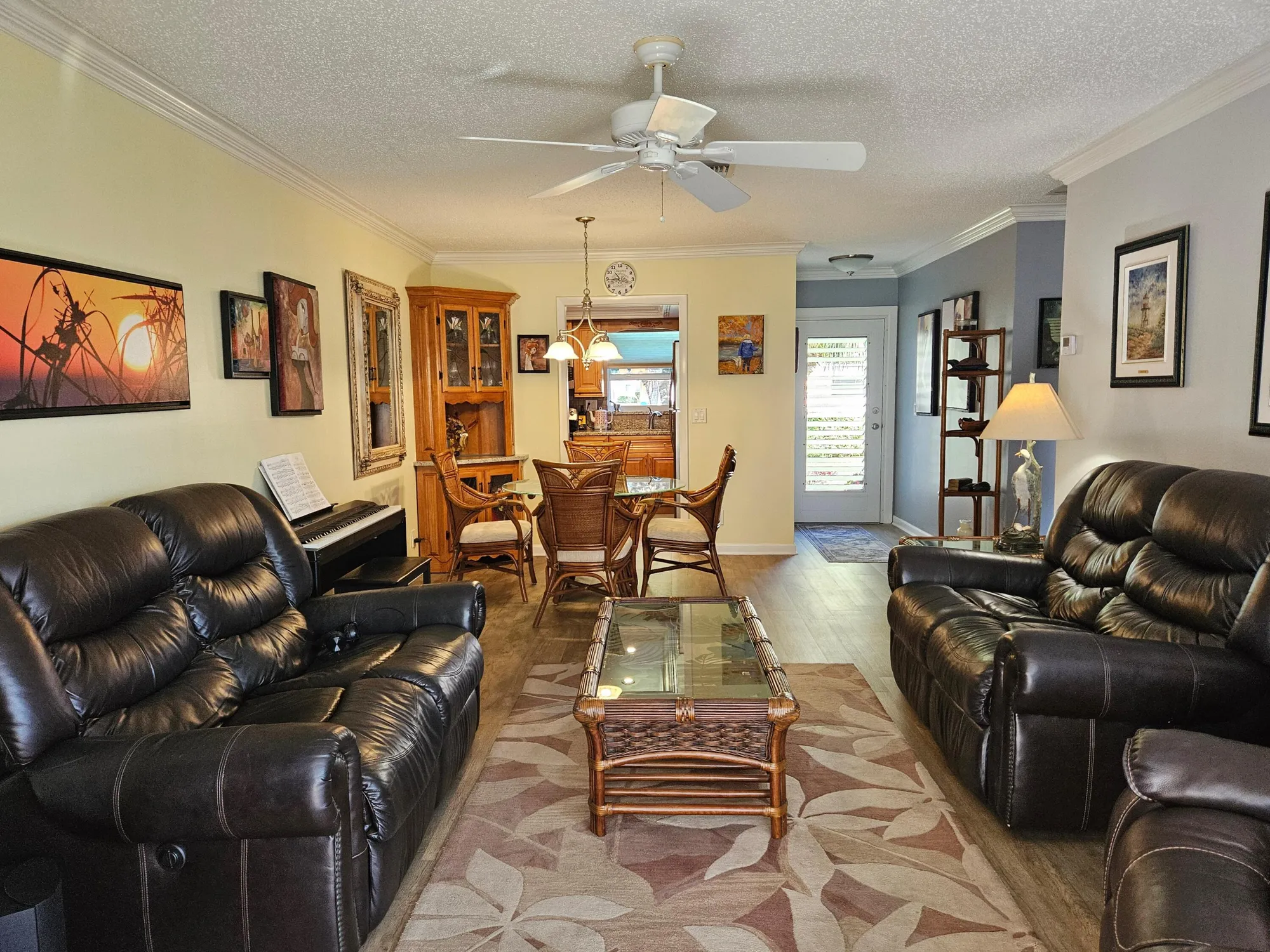 Property Slideshow image 7 of 42 | 2677 dudley dr w g, West Palm Beach, FL, 33415