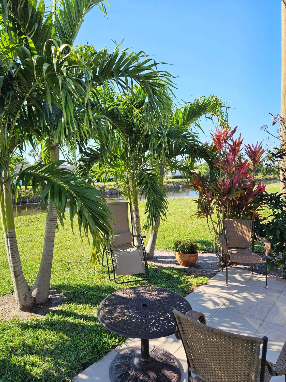 Property Slideshow image 37 of 42 | 2677 dudley dr w g, West Palm Beach, FL, 33415