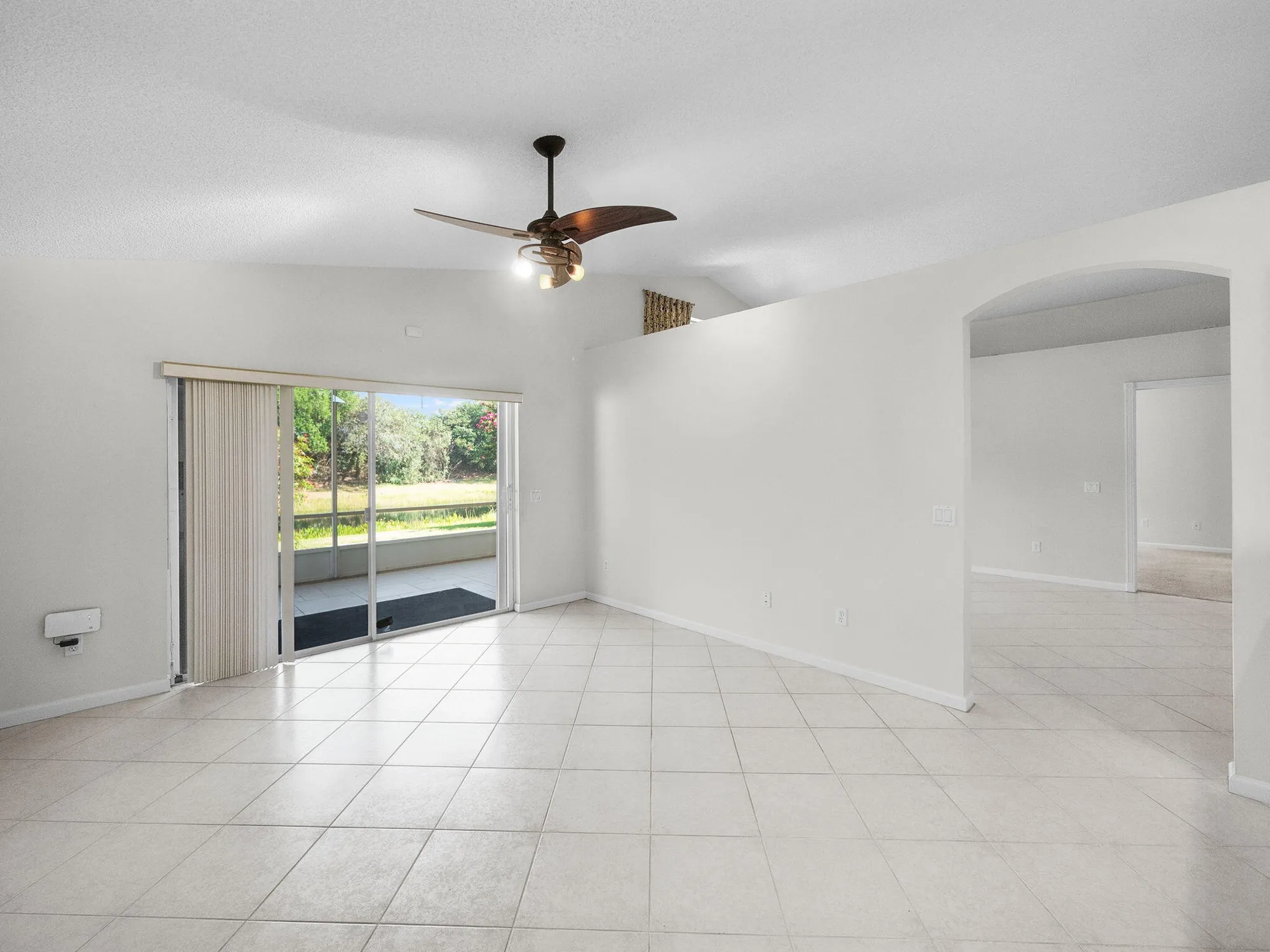 Property Slideshow image 14 of 42 | 7569 las cruces ct, Boynton Beach, FL, 33437