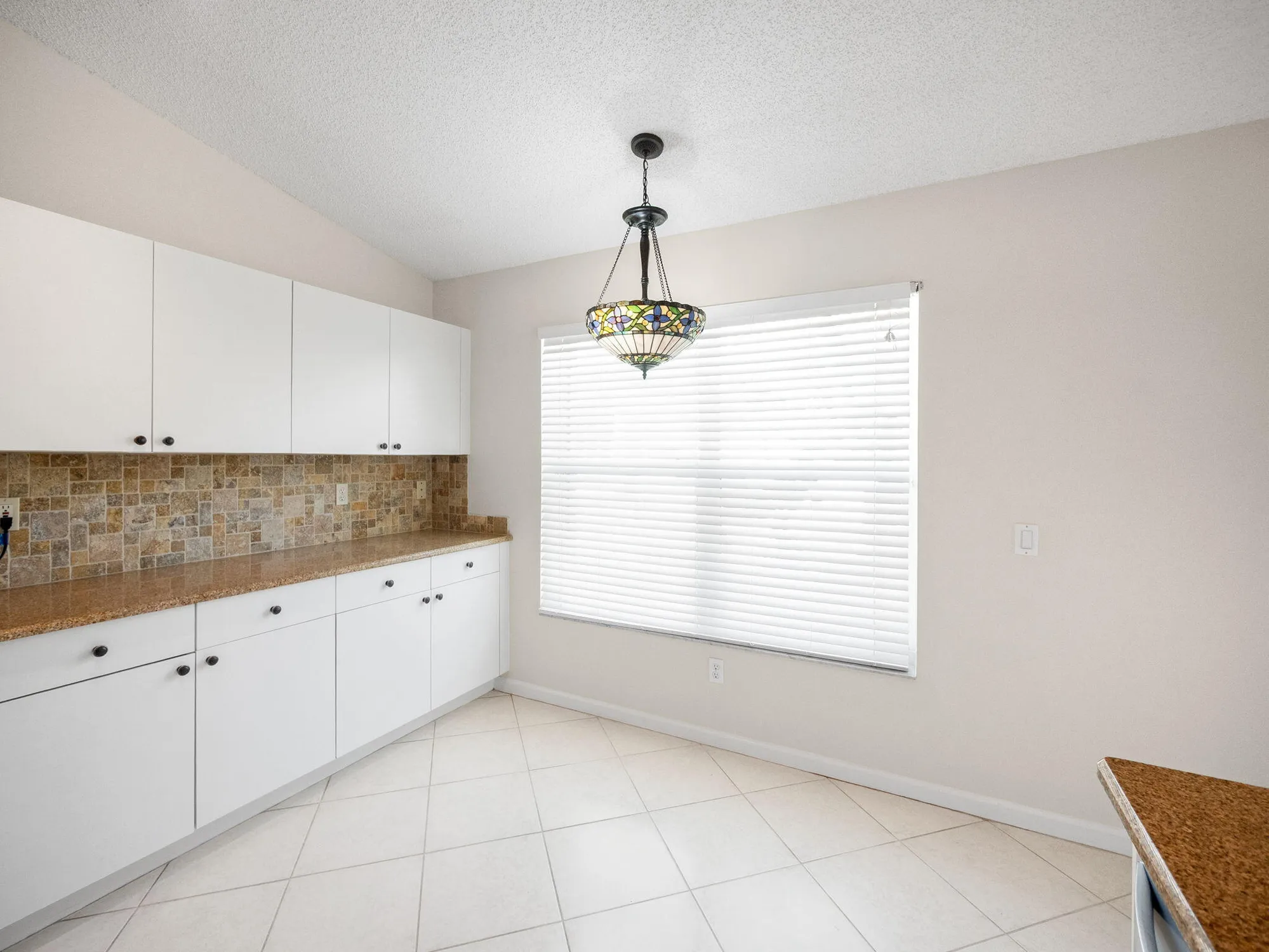 Property Slideshow image 11 of 42 | 7569 las cruces ct, Boynton Beach, FL, 33437