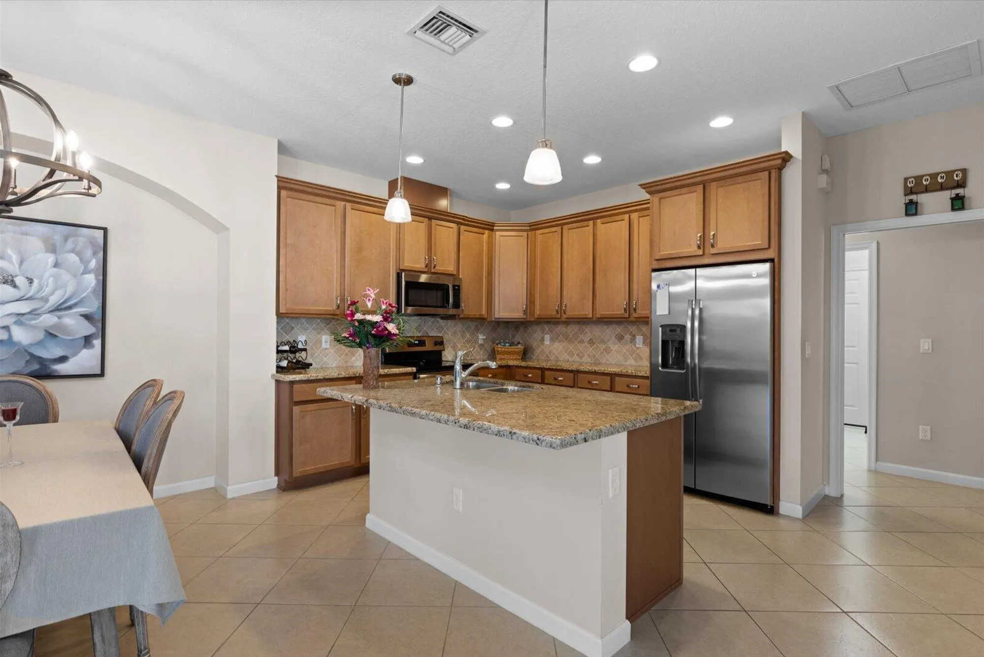 Property Slideshow image 11 of 38 | 12802 sw lake fern cir, Port Saint Lucie, FL, 34987