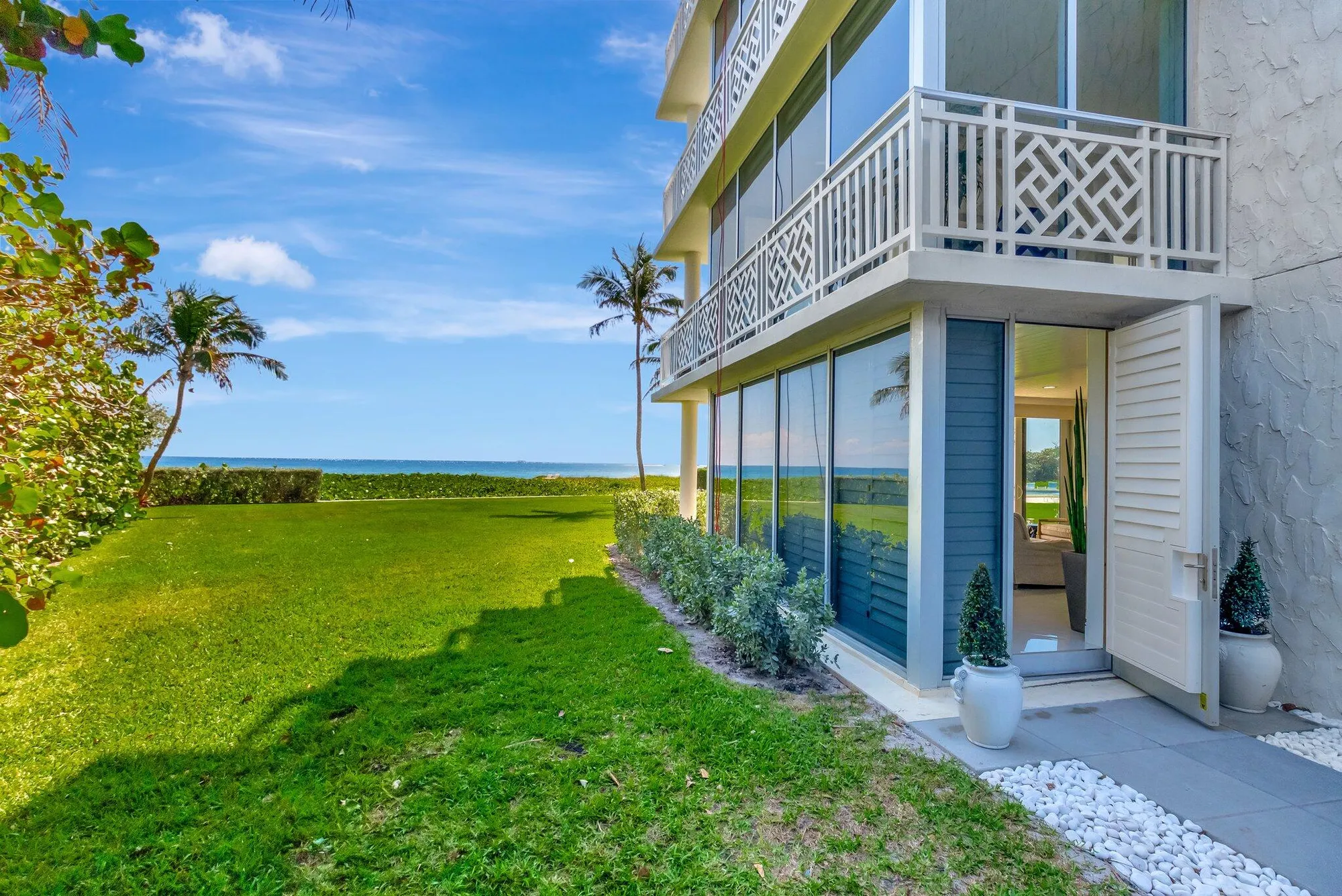 Property Slideshow image 25 of 43 | 1225 s ocean blvd apt 105, Delray Beach, FL, 33483