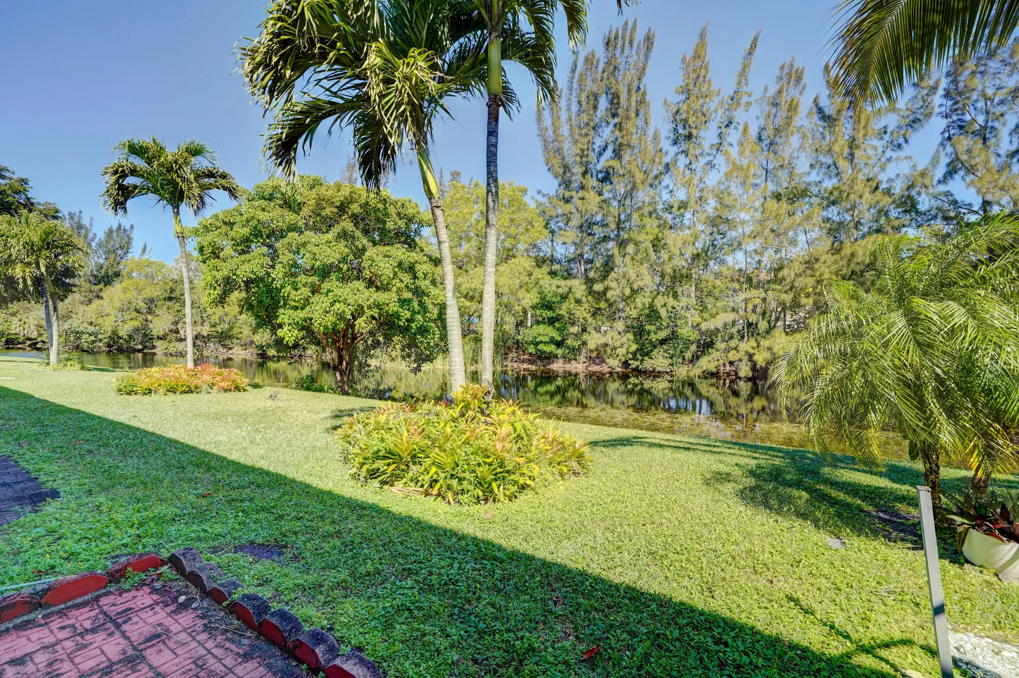 Property Slideshow image 2 of 21 | 390 durham m m, Deerfield Beach, FL, 33442