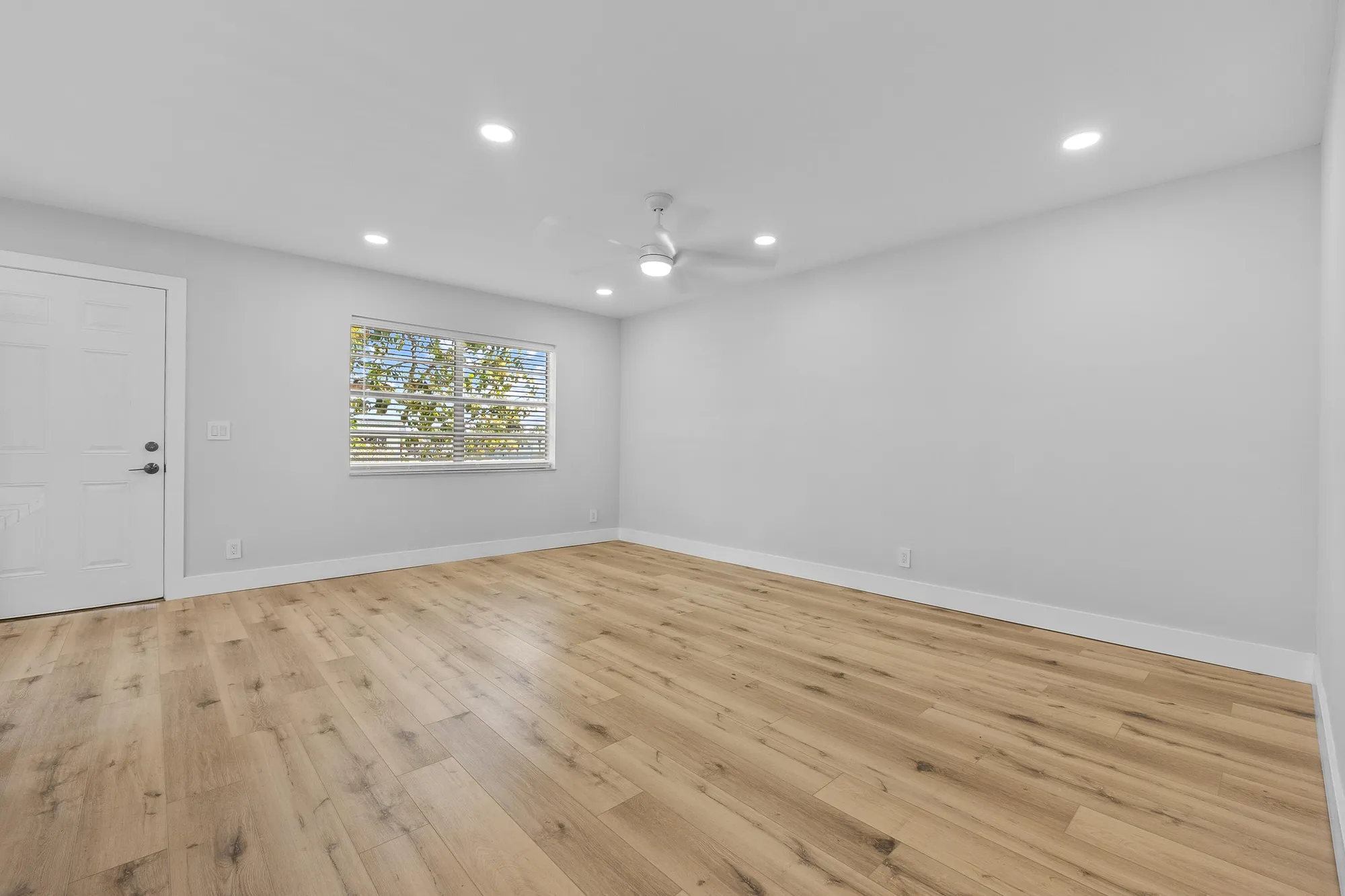 Property Slideshow image 4 of 26 | 314 monaco g, Delray Beach, FL, 33446