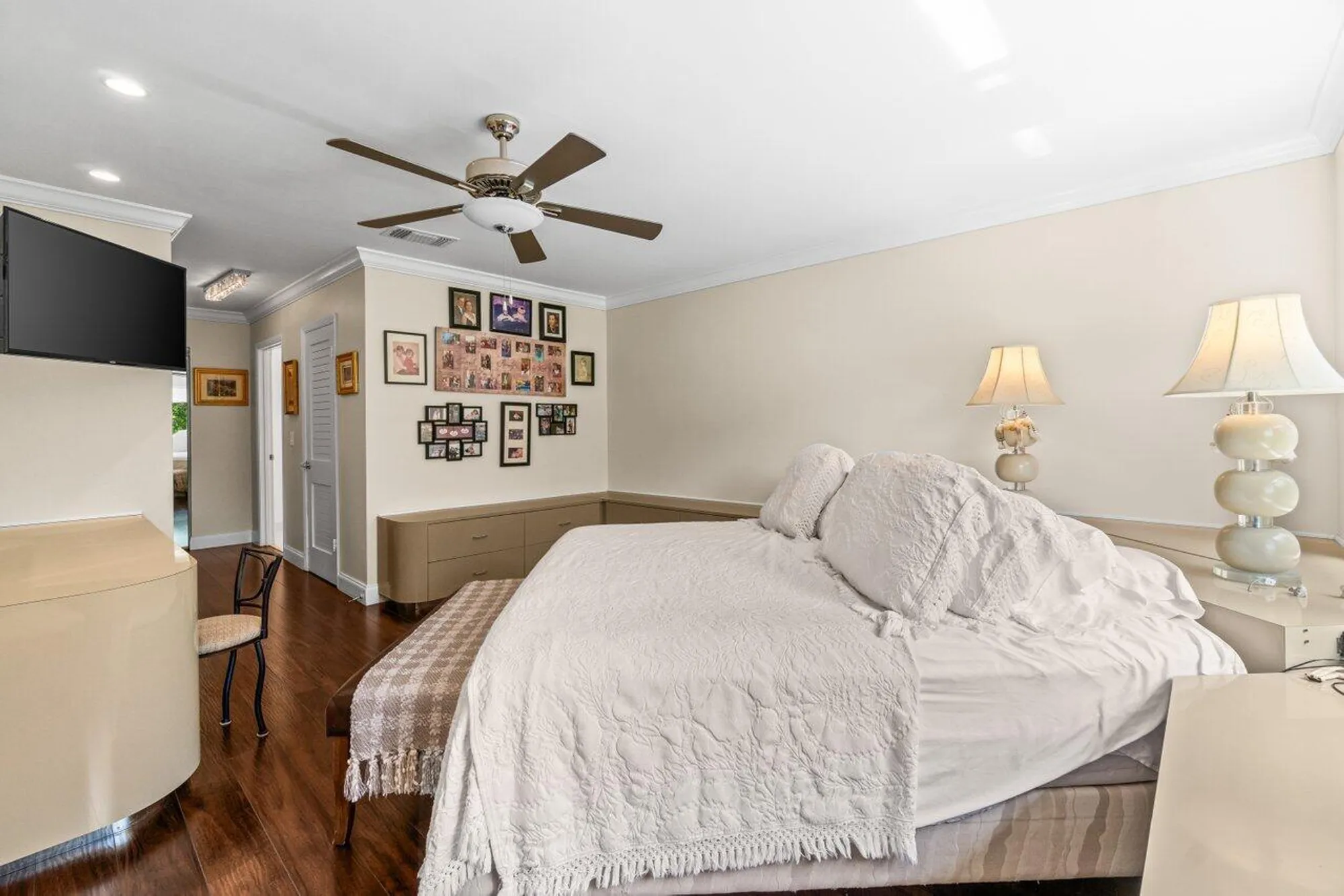 Property Slideshow image 25 of 61 | 9 stratford dr d, Boynton Beach, FL, 33436