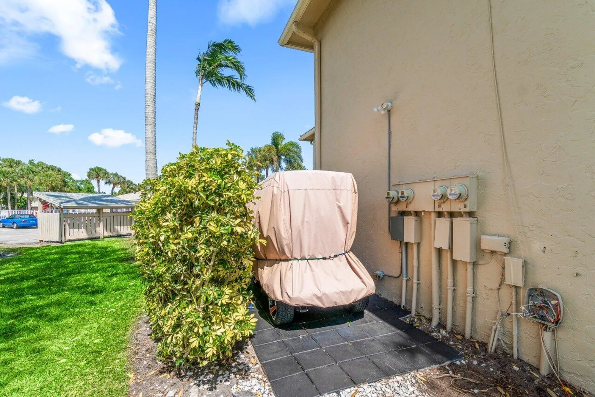 Property Slideshow image 30 of 61 | 9 stratford dr d, Boynton Beach, FL, 33436
