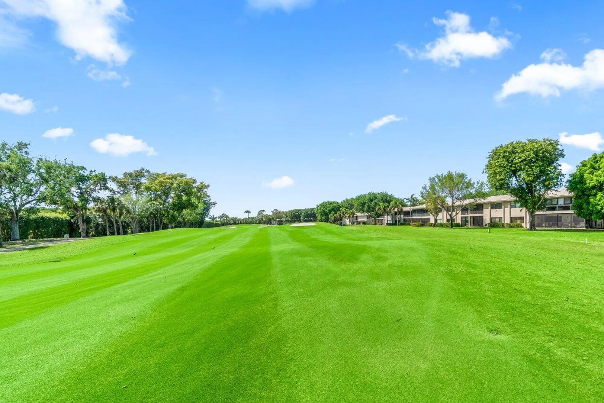 Property Slideshow image 34 of 61 | 9 stratford dr d, Boynton Beach, FL, 33436