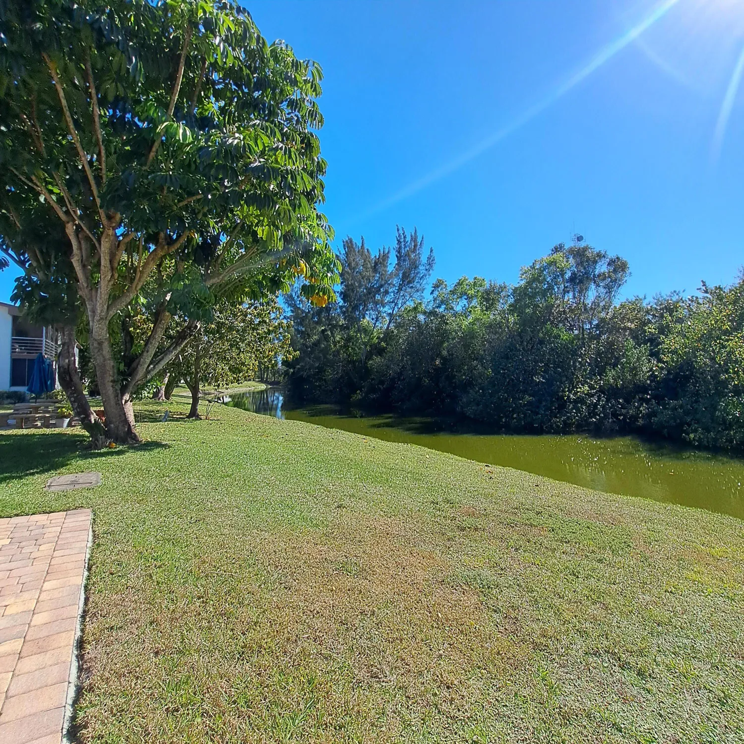 Property Slideshow image 20 of 25 | 50 windsor c, West Palm Beach, FL, 33417