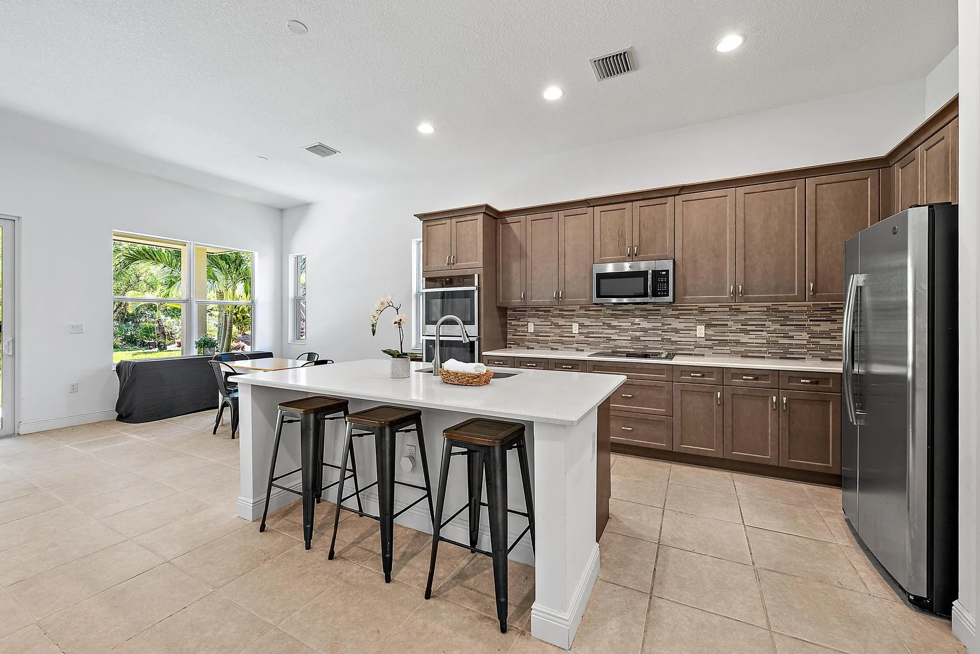 Property Slideshow image 6 of 30 | 2664 conifer dr, Fort Pierce, FL, 34951