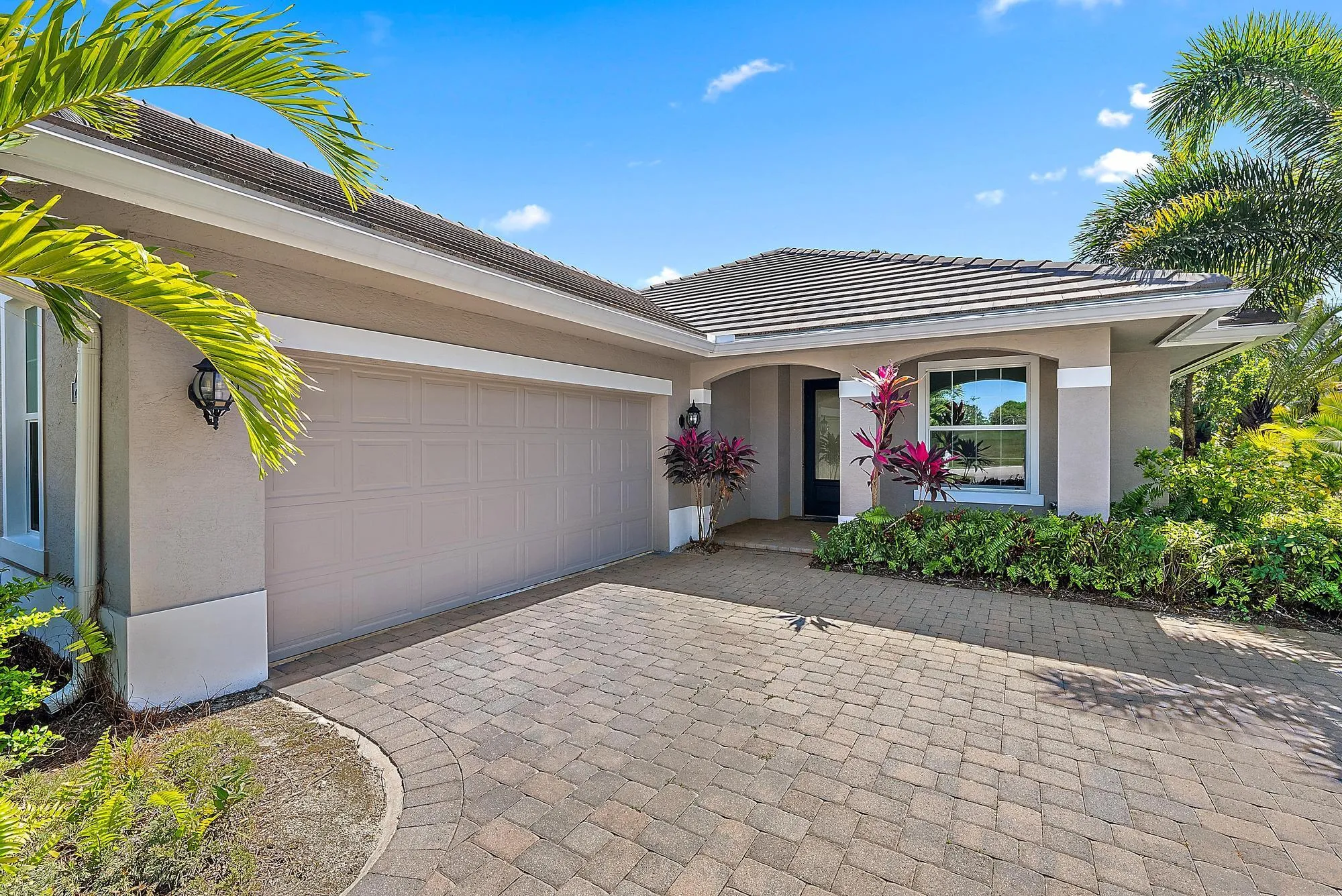 Property Slideshow image 1 of 30 | 2664 conifer dr, Fort Pierce, FL, 34951