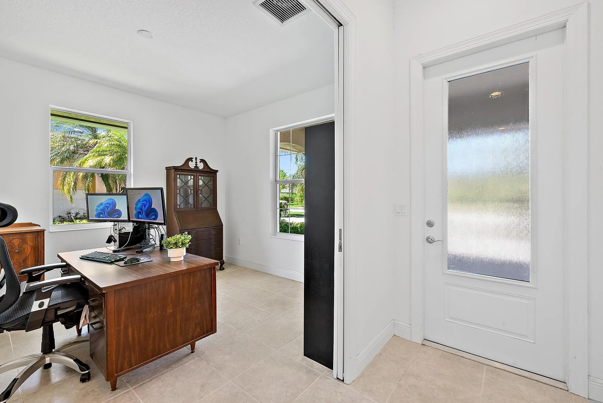 Property Slideshow image 19 of 30 | 2664 conifer dr, Fort Pierce, FL, 34951