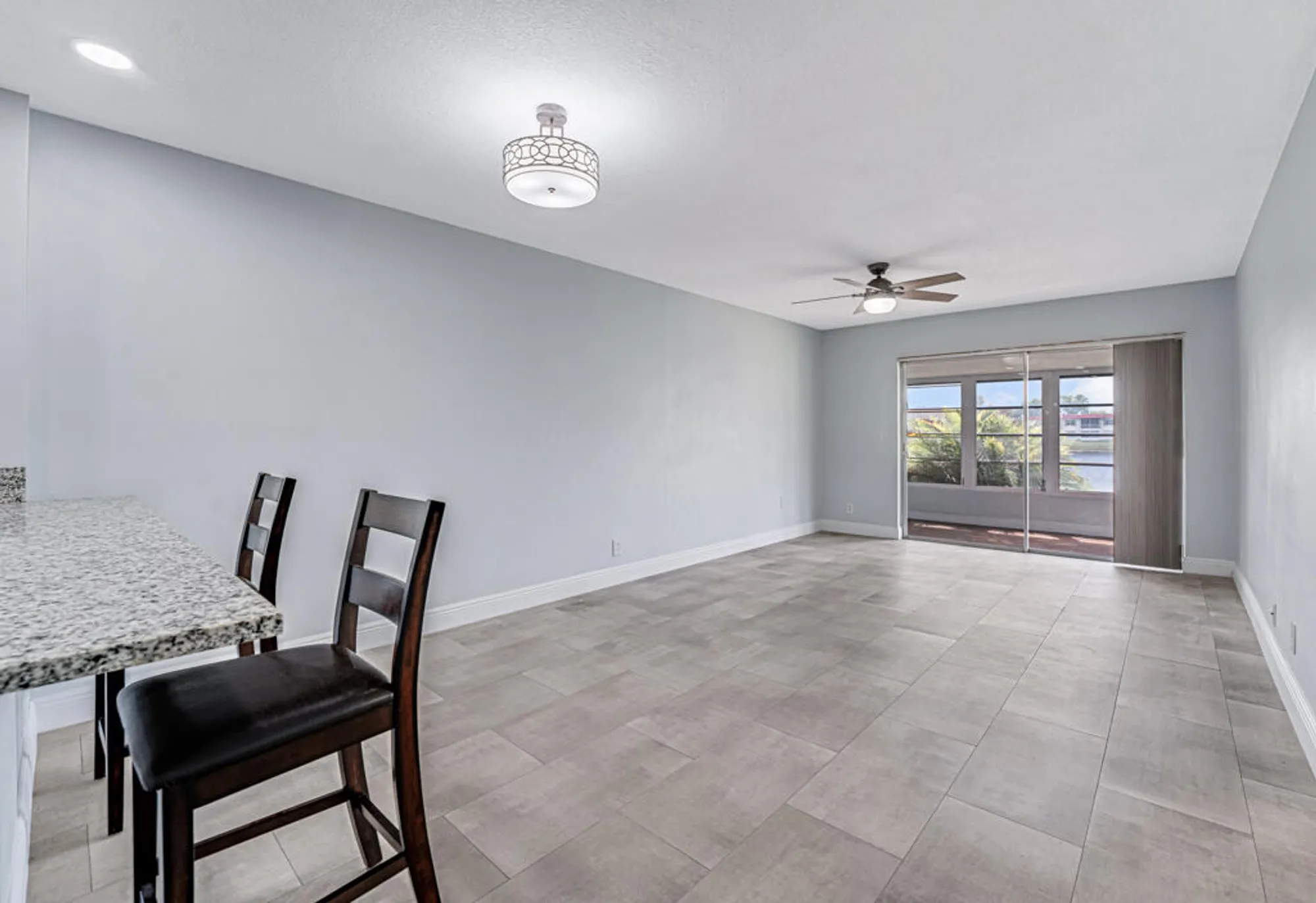 Property Slideshow image 10 of 31 | 104 lake barbara dr, West Palm Beach, FL, 33411