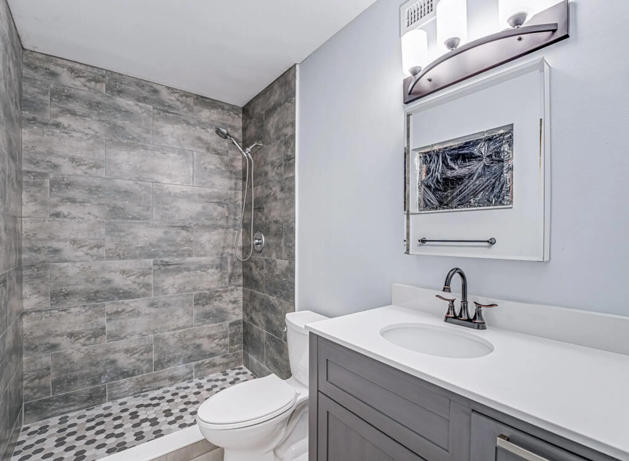 Property Slideshow image 14 of 31 | 104 lake barbara dr, West Palm Beach, FL, 33411