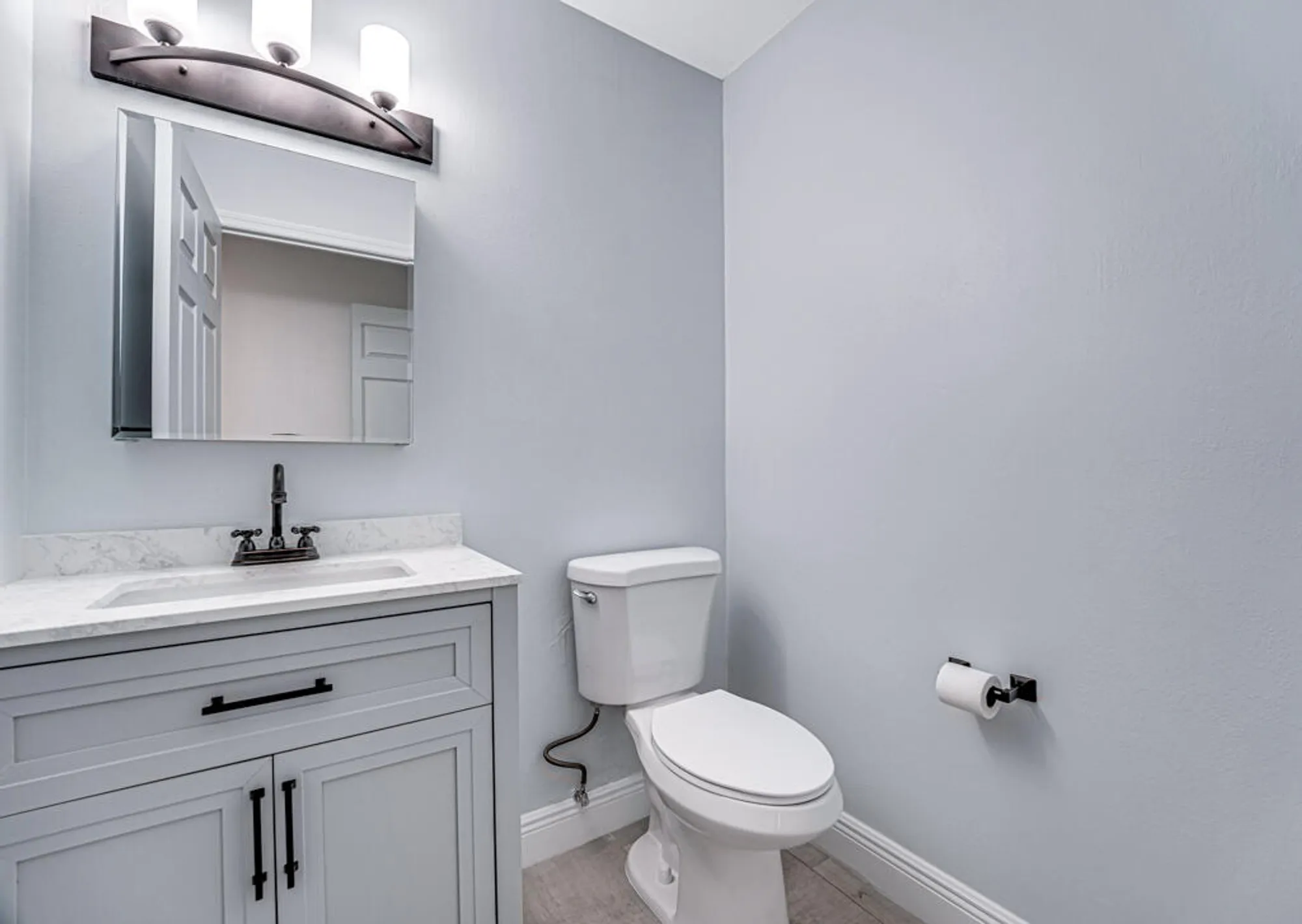 Property Slideshow image 19 of 31 | 104 lake barbara dr, West Palm Beach, FL, 33411