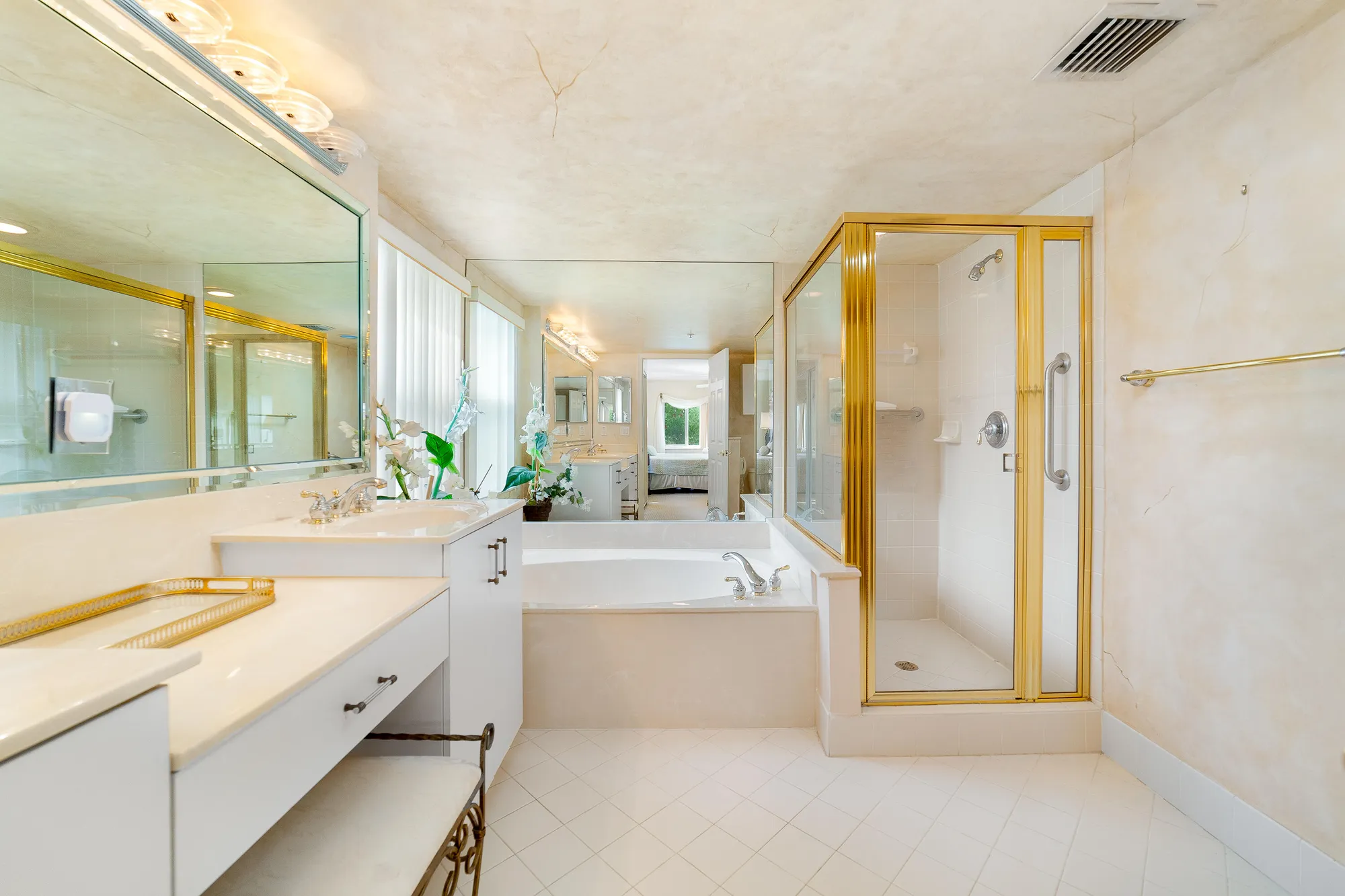 Property Slideshow image 11 of 26 | 12560 majesty cir apt 208, Boynton Beach, FL, 33437