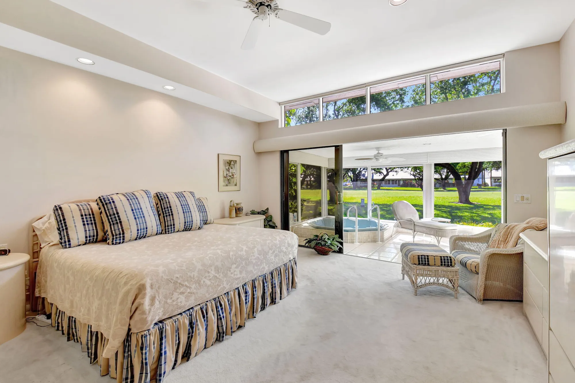 Property Slideshow image 32 of 87 | 65 bristol dr, Boynton Beach, FL, 33436