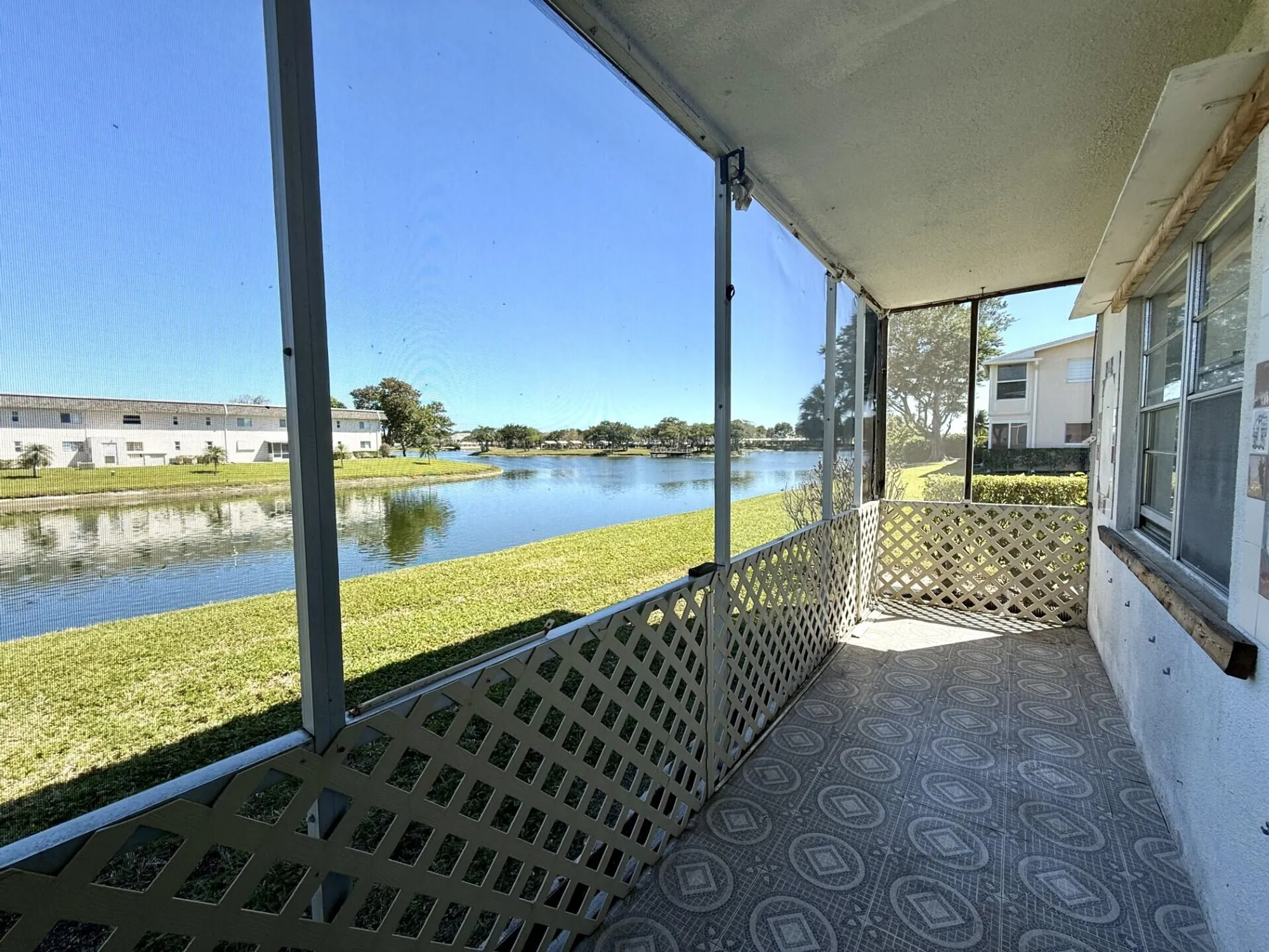 Property Slideshow image 1 of 20 | 401 chatham t, West Palm Beach, FL, 33417
