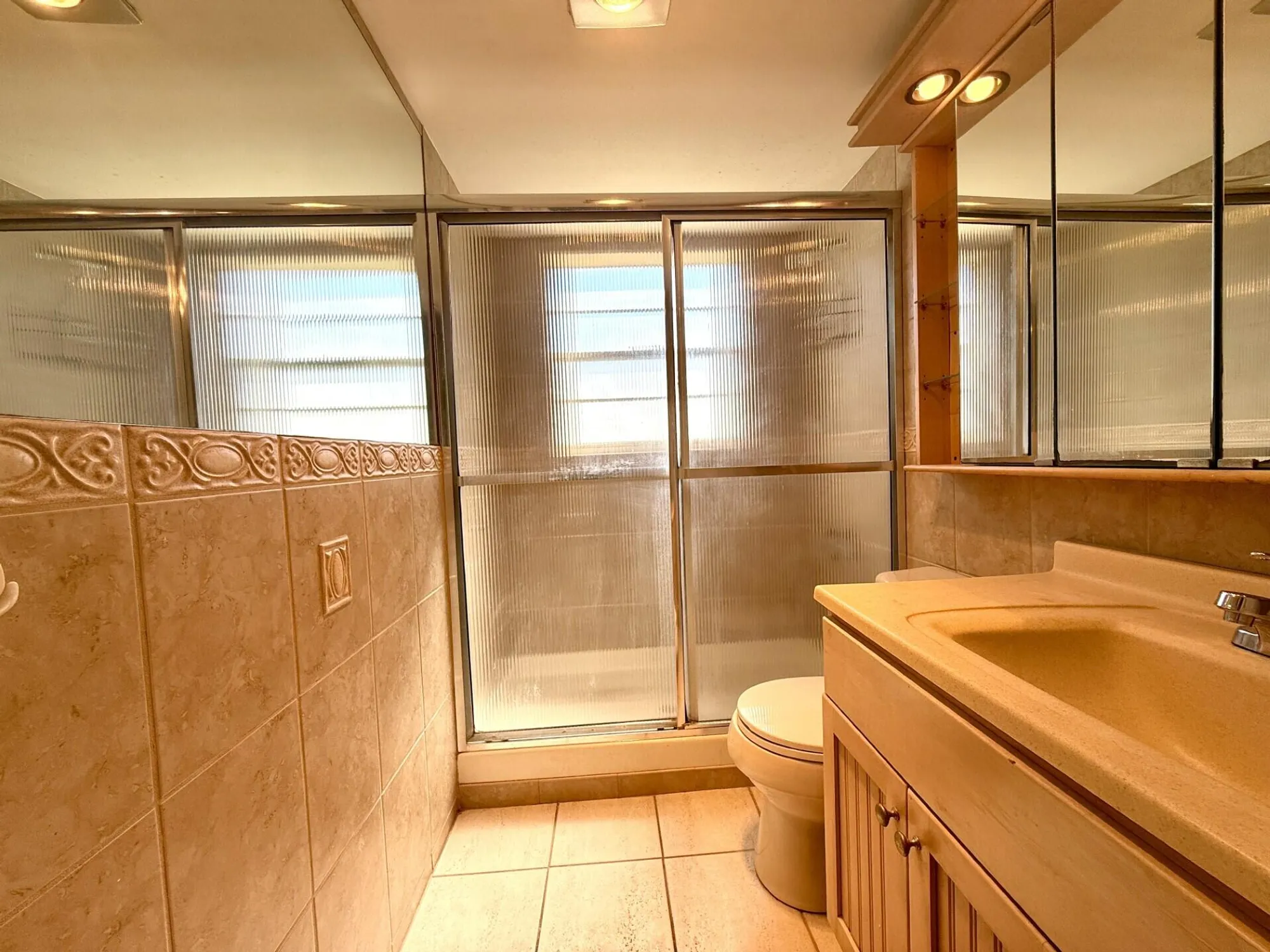 Property Slideshow image 9 of 20 | 401 chatham t, West Palm Beach, FL, 33417