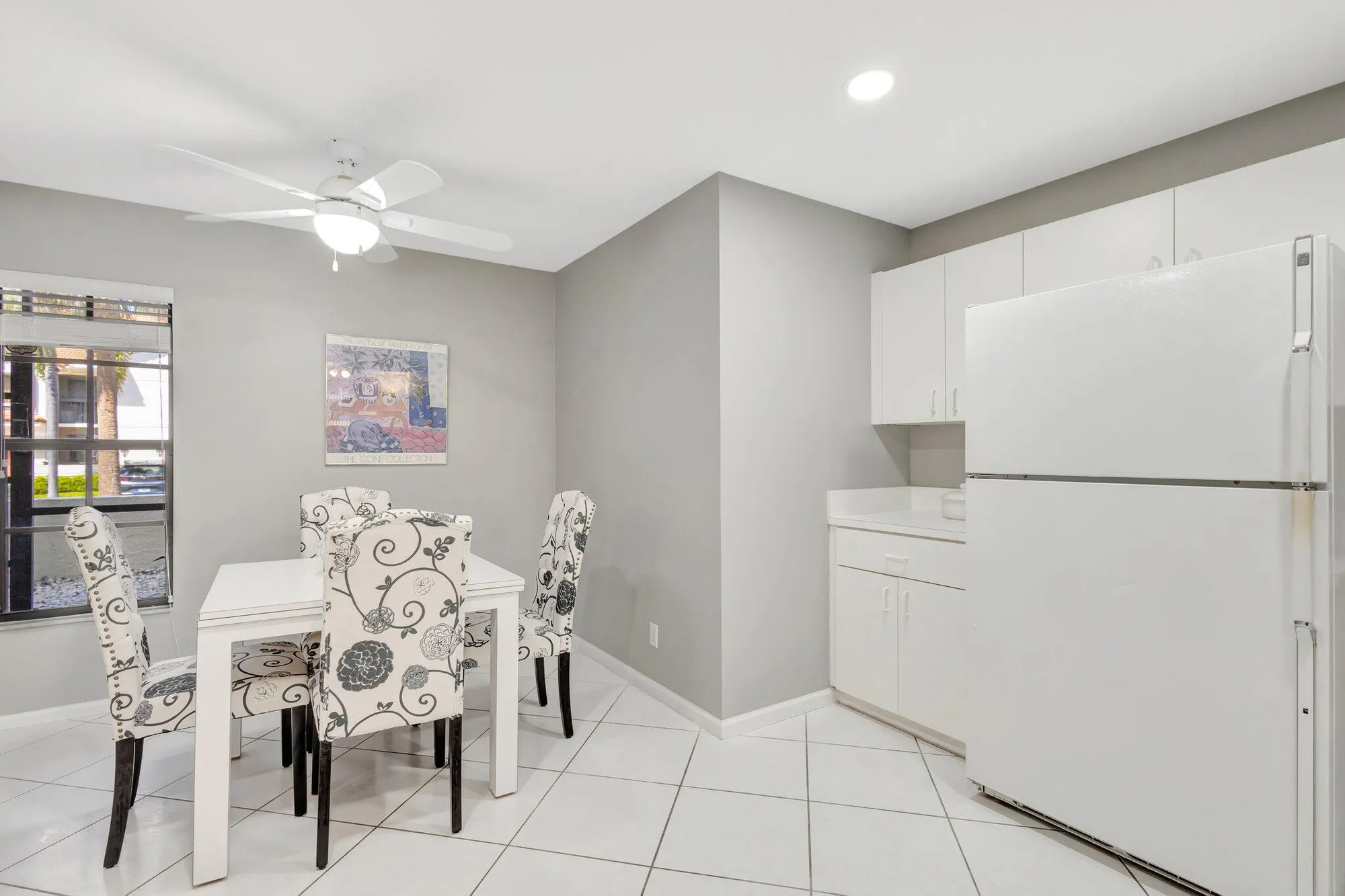 Property Slideshow image 7 of 43 | 9680 sills dr 102, Boynton Beach, FL, 33437