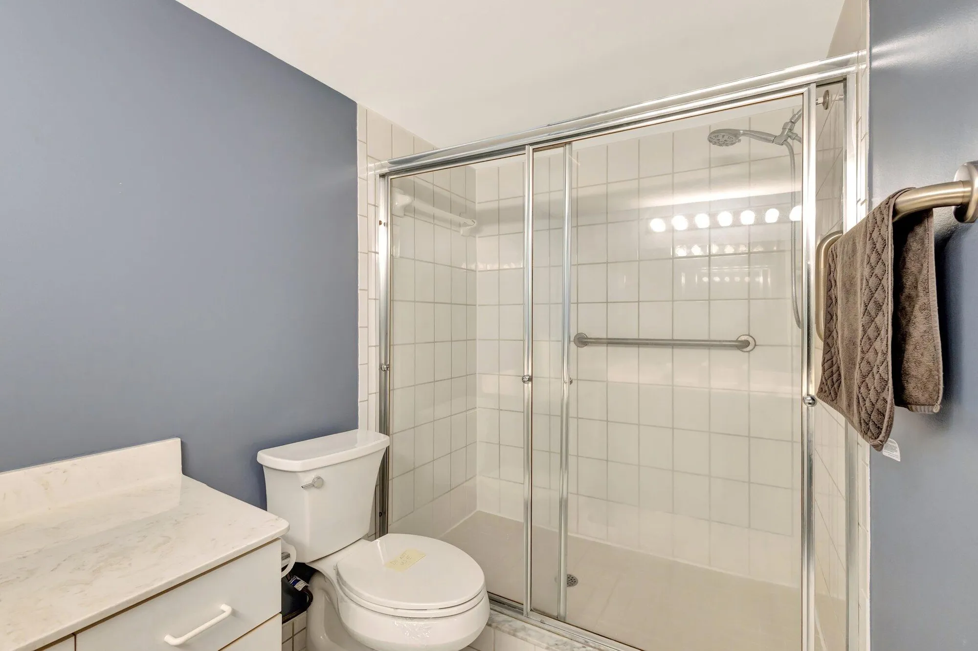 Property Slideshow image 25 of 43 | 9680 sills dr 102, Boynton Beach, FL, 33437