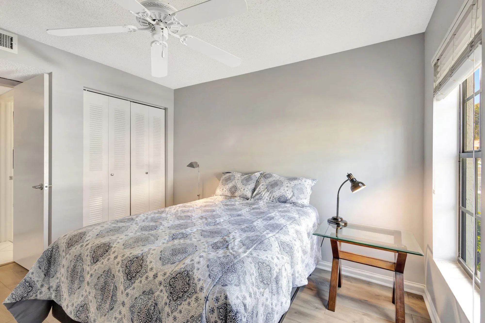 Property Slideshow image 28 of 43 | 9680 sills dr 102, Boynton Beach, FL, 33437