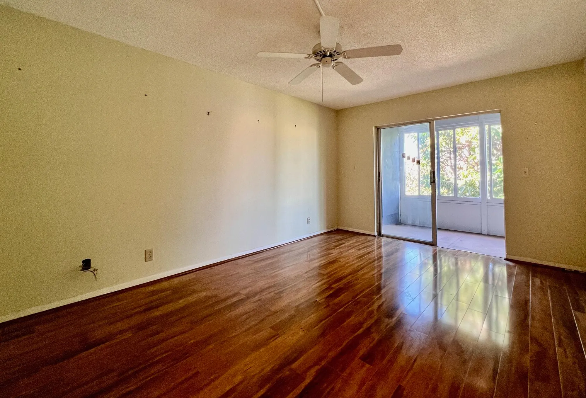 Property Slideshow image 8 of 18 | 205 wellington a, West Palm Beach, FL, 33417