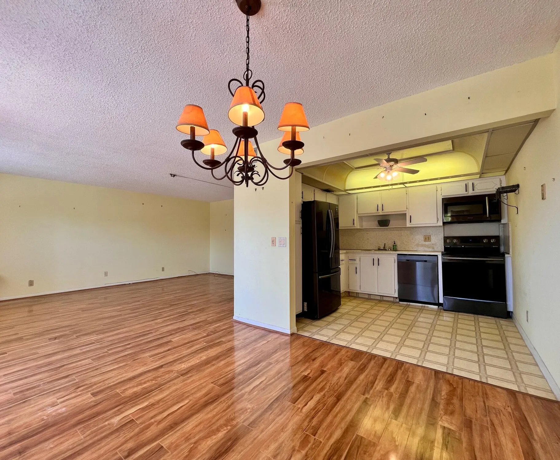 Property Slideshow image 1 of 18 | 205 wellington a, West Palm Beach, FL, 33417