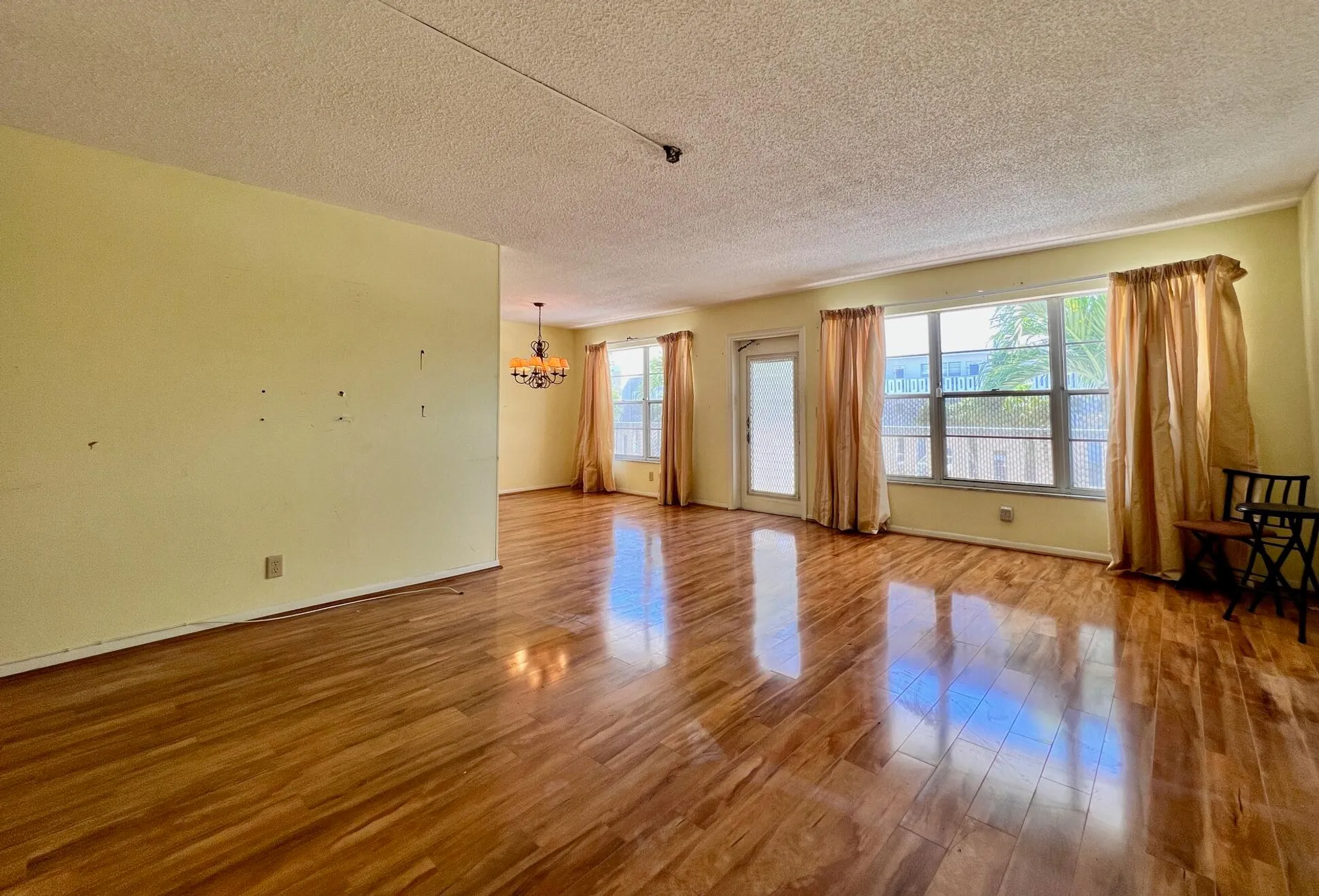 Property Slideshow image 4 of 18 | 205 wellington a, West Palm Beach, FL, 33417