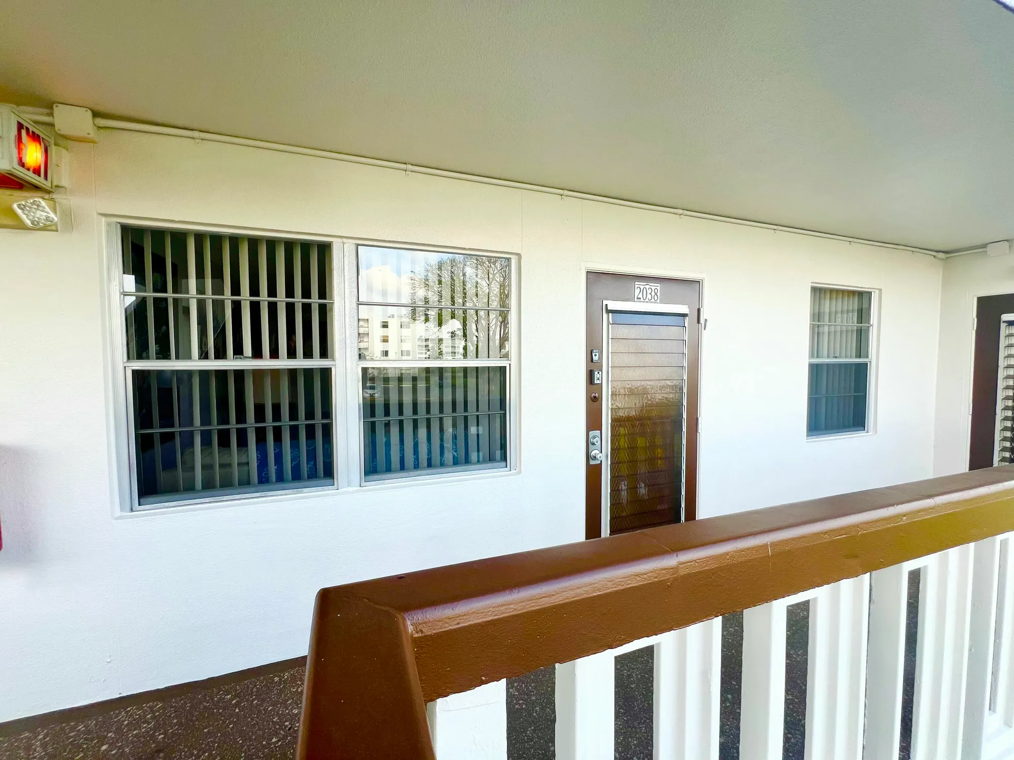 Property Slideshow image 9 of 15 | 2038 hythe c, Boca Raton, FL, 33434